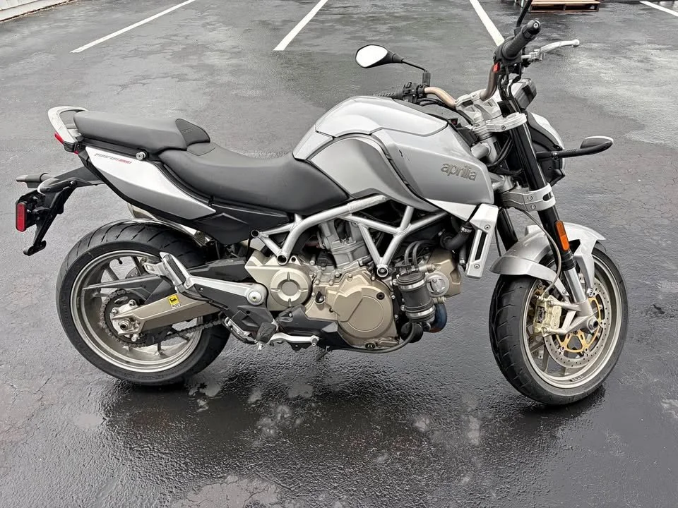 2009 Aprilia Mana - $2,999