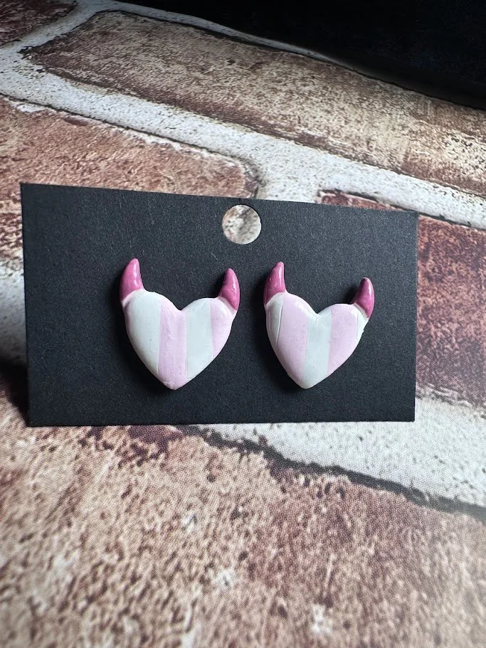 Frosted Pink Devil Horn Heart Stud Earrings