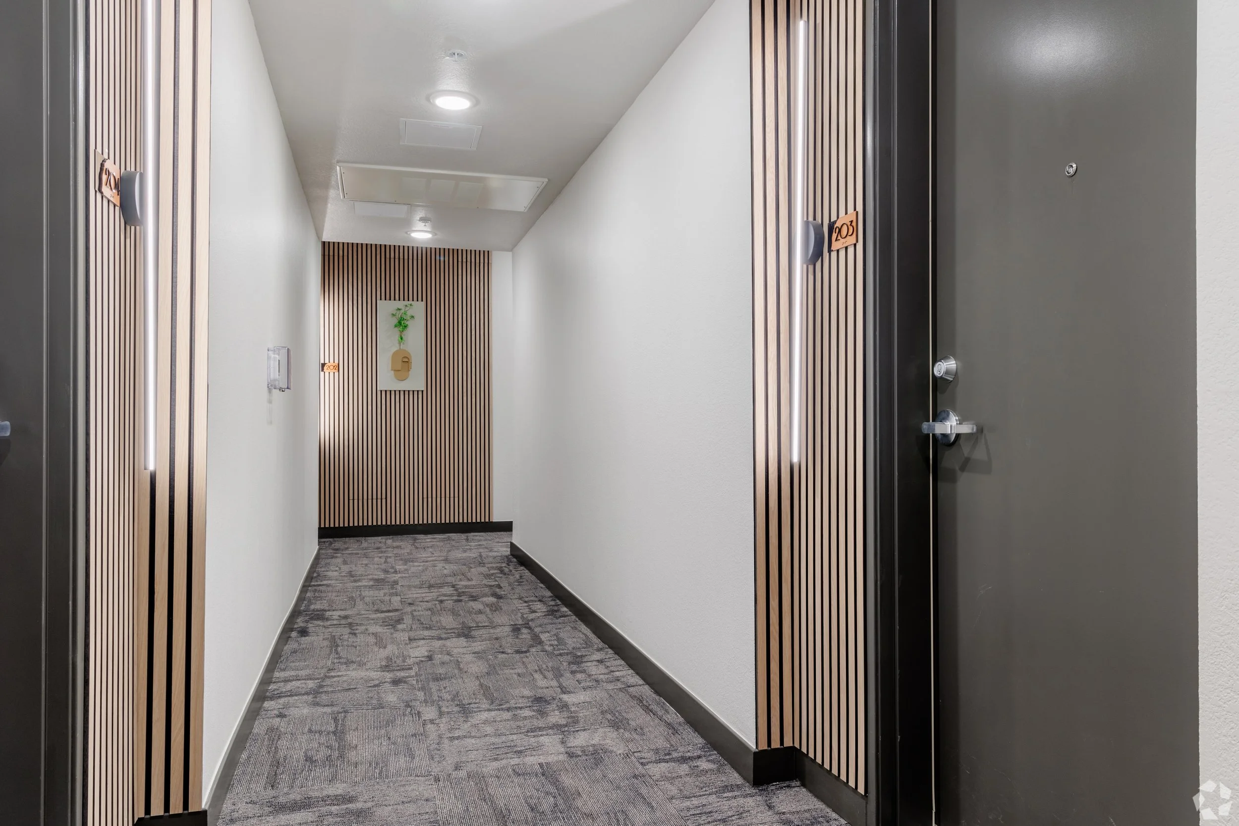 Enso-Zen-Apartments_008.jpg
