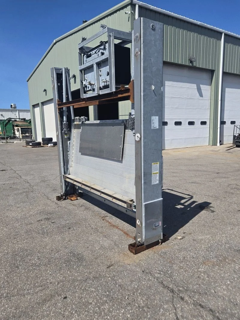 Maxon Liftgate (BMR-44AP) (NSB315)