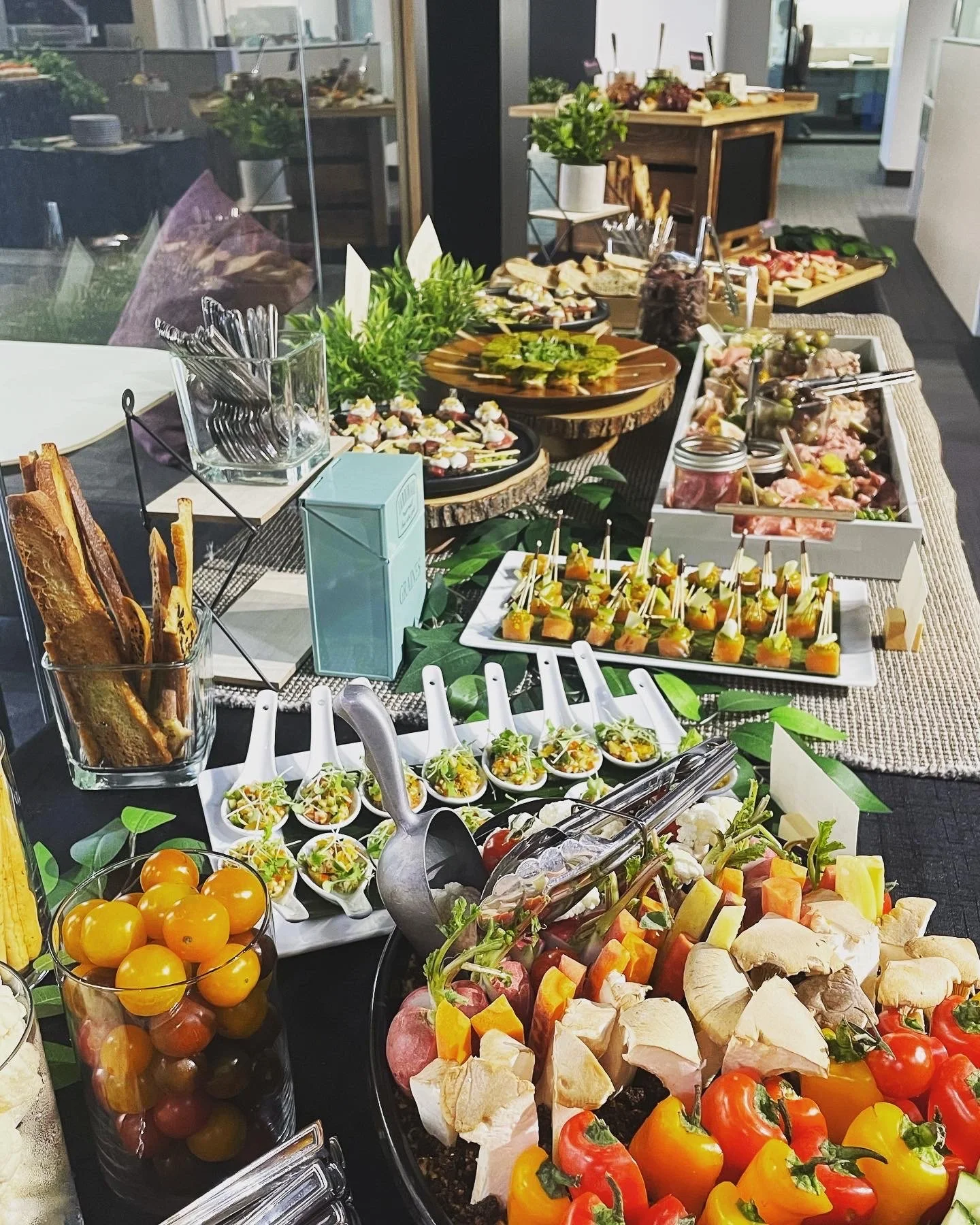 Cocktail Dînatoire : Une Explosion de Saveurs et d'Élégance