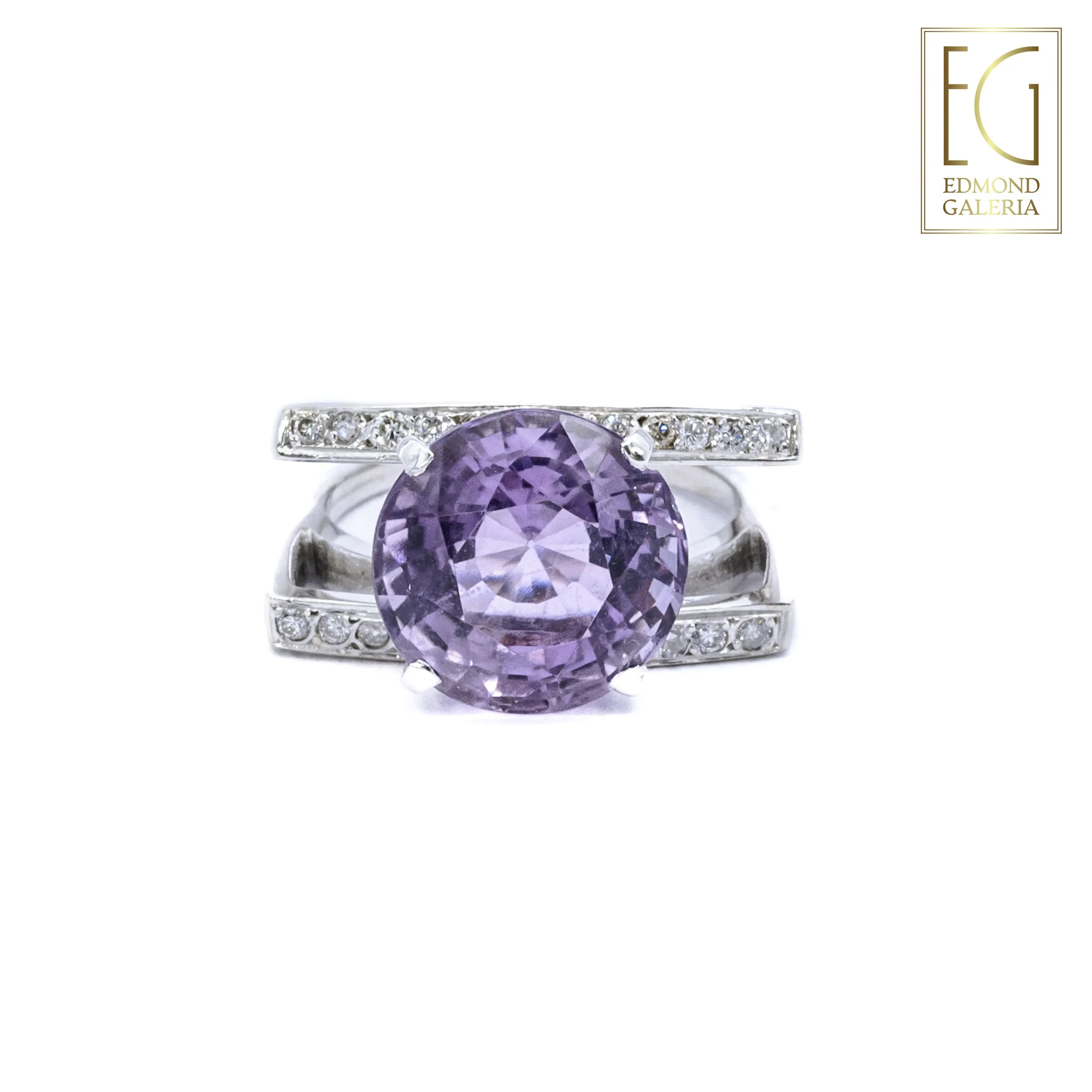 Inel din aur alb, decorat cu ametist și diamante, atelier francez