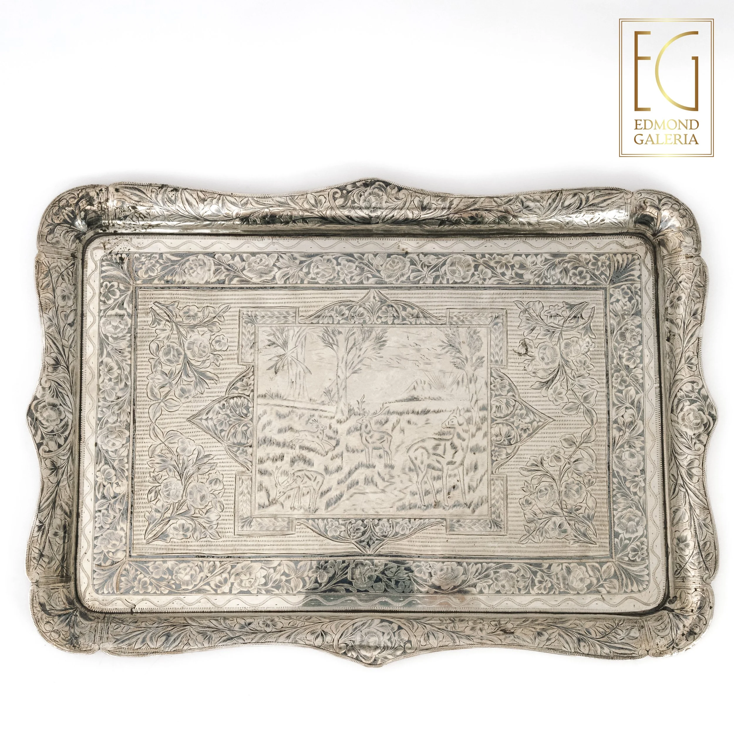 Tavă din argint, cu decor niello, atelier persan, cca. 1860-1880