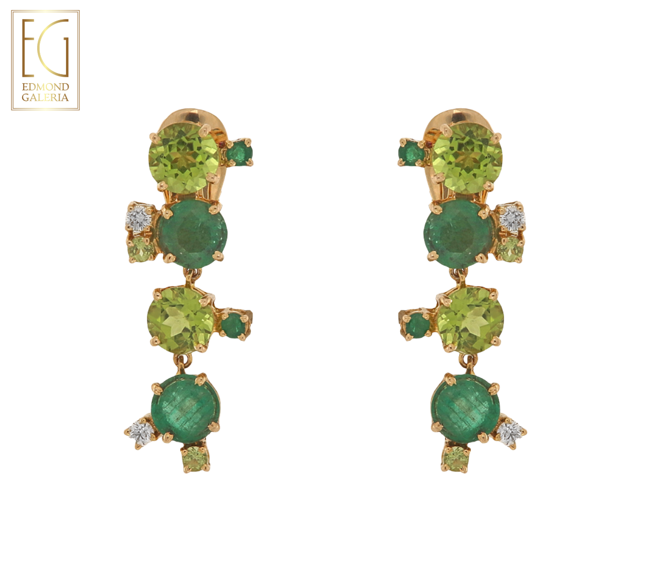Pereche de cercei clips din aur, decorată cu smaralde, peridote și diamante