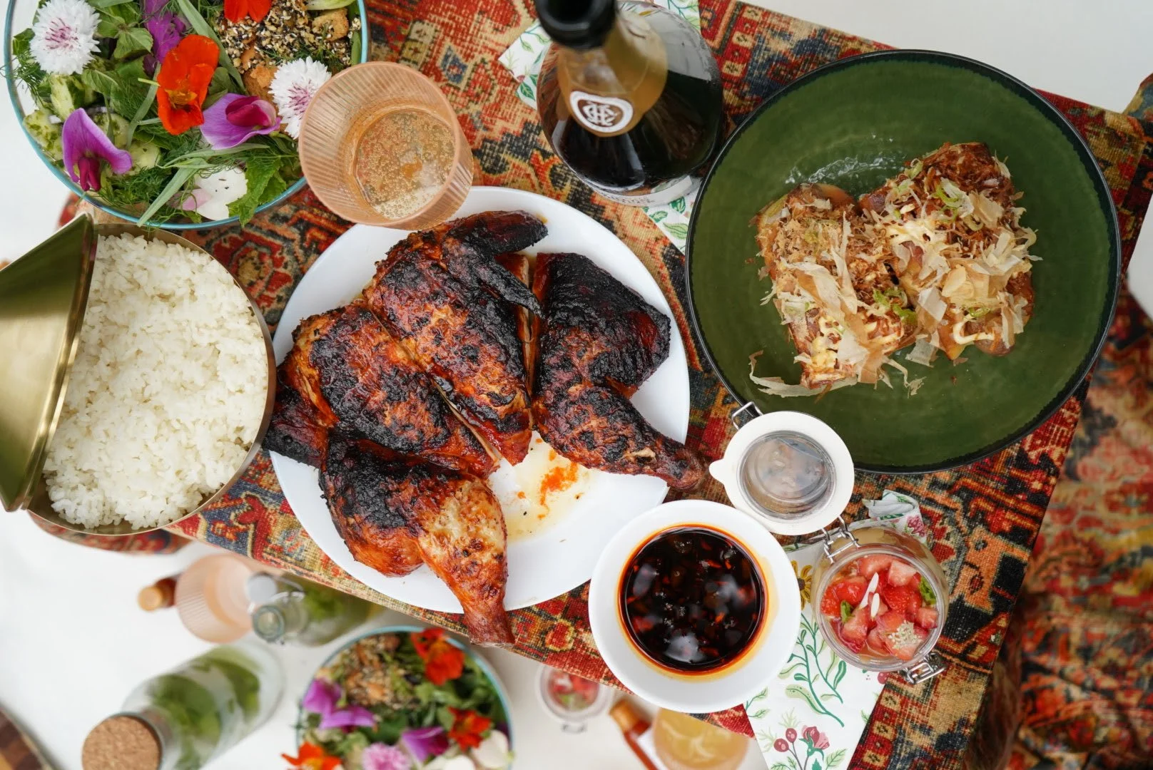 Heritage breed chicken takeaway in Edinburgh served with seasonal sides on a picnic blanket — Kilted Chicken by Chef Rodney Wages