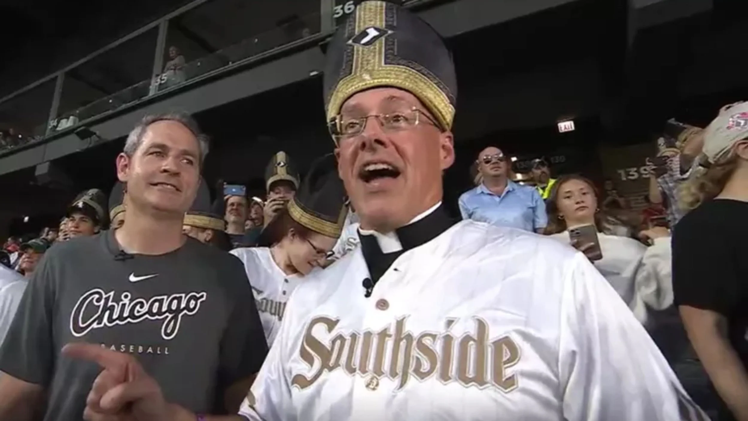 Pope hat 3.jpeg