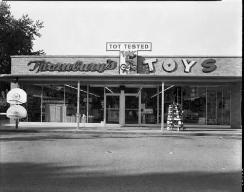 Exterior of Thornberry's Toys in St. Matthews, Kentucky