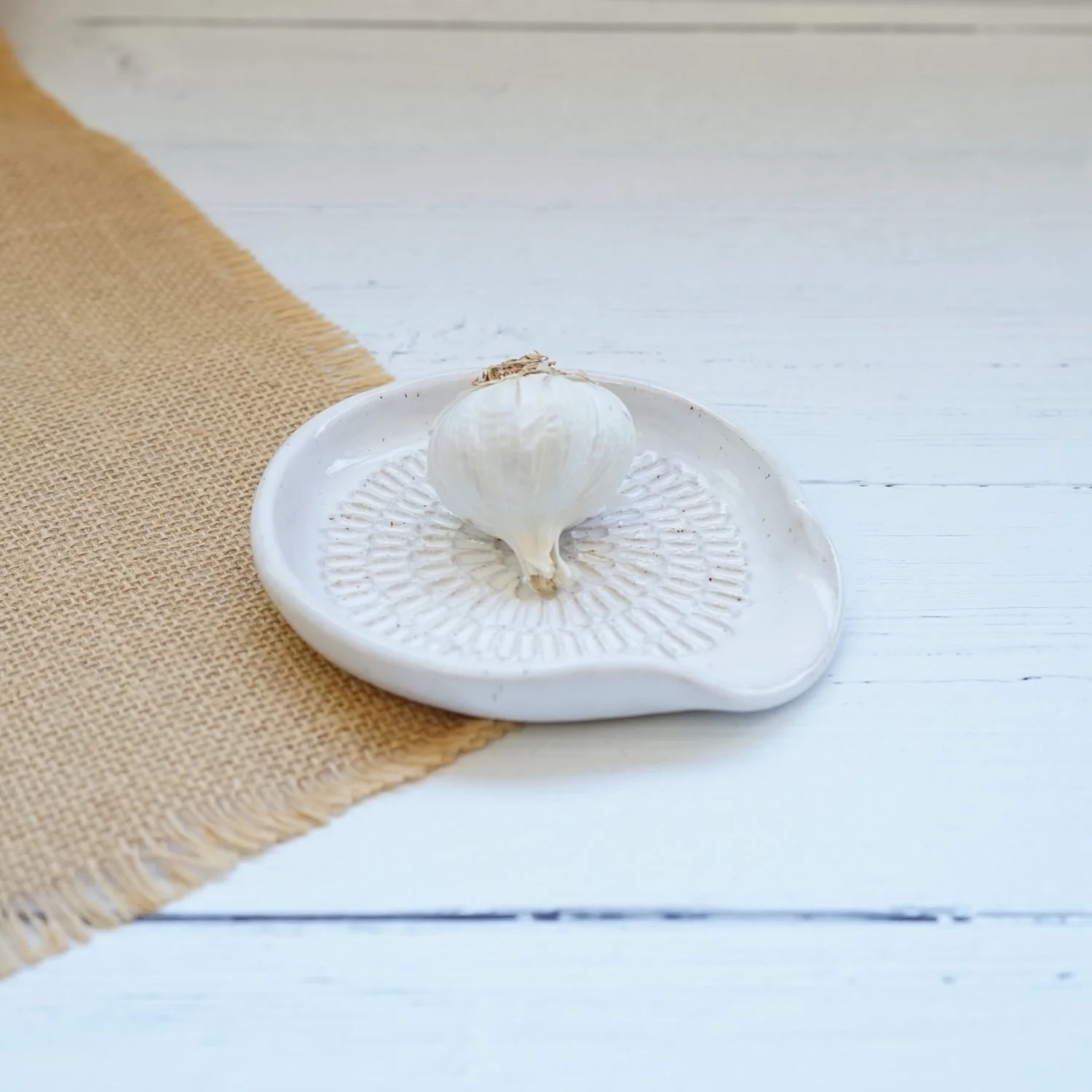 megan-louise-ceramics-garlic-grater-plate.jpg