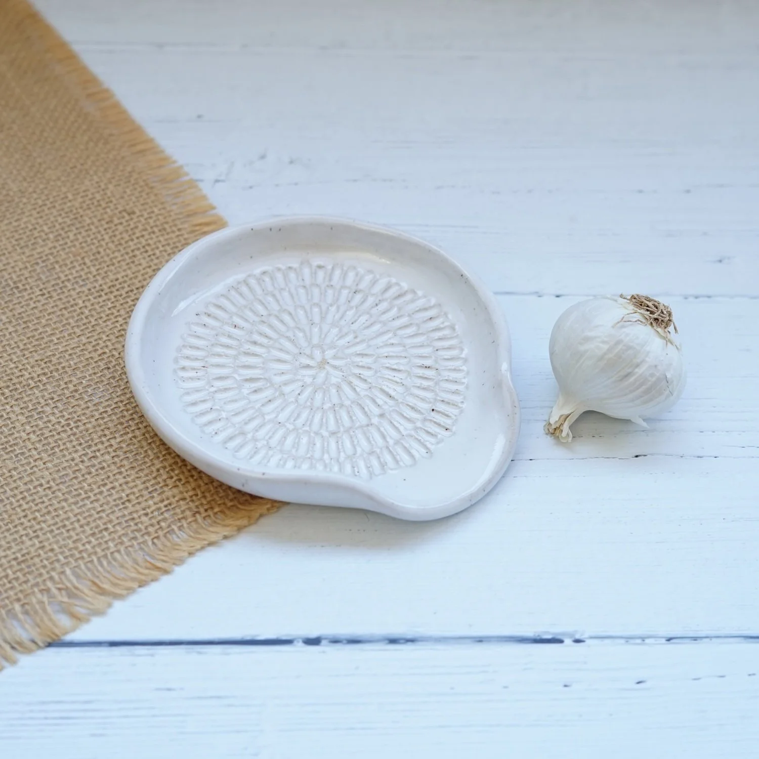 megan-louise-ceramics-garlic-grater-ceramic.jpg