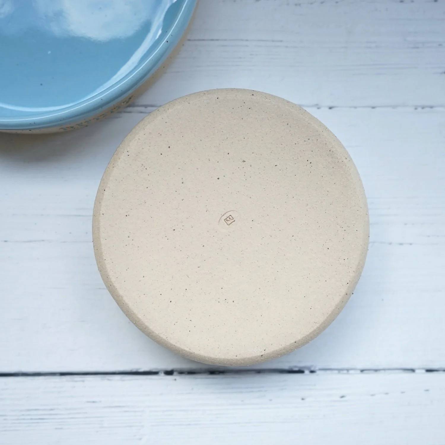 megan-louise-ceramics-personalised-dog-bowl.jpg
