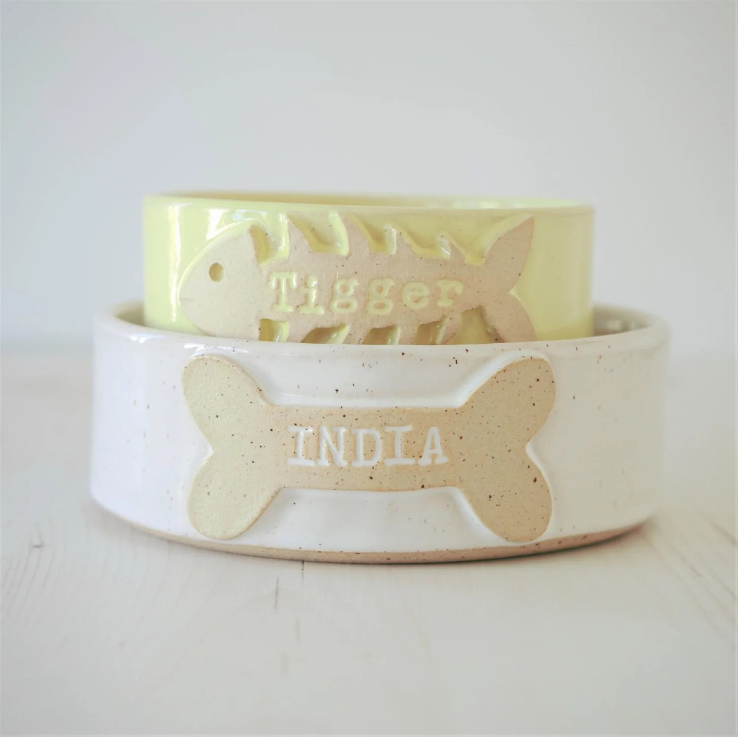 Small Custom Ceramic Dog or Cat Bowl with Name – Personalised Stoneware Pet Dish