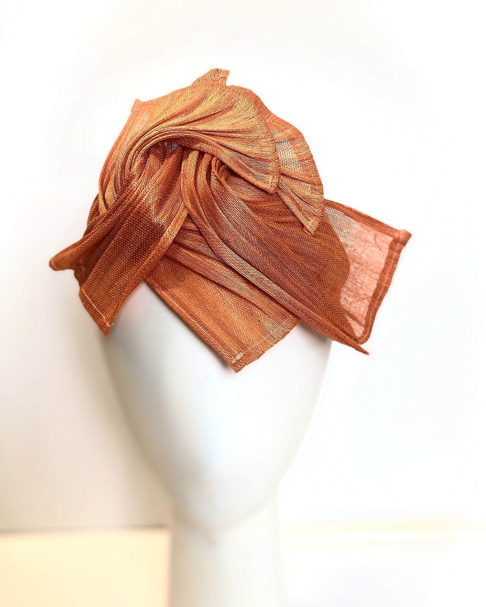 turban-ceremonie-fibre-de-banane-terracotta-celune-1_1.jpg