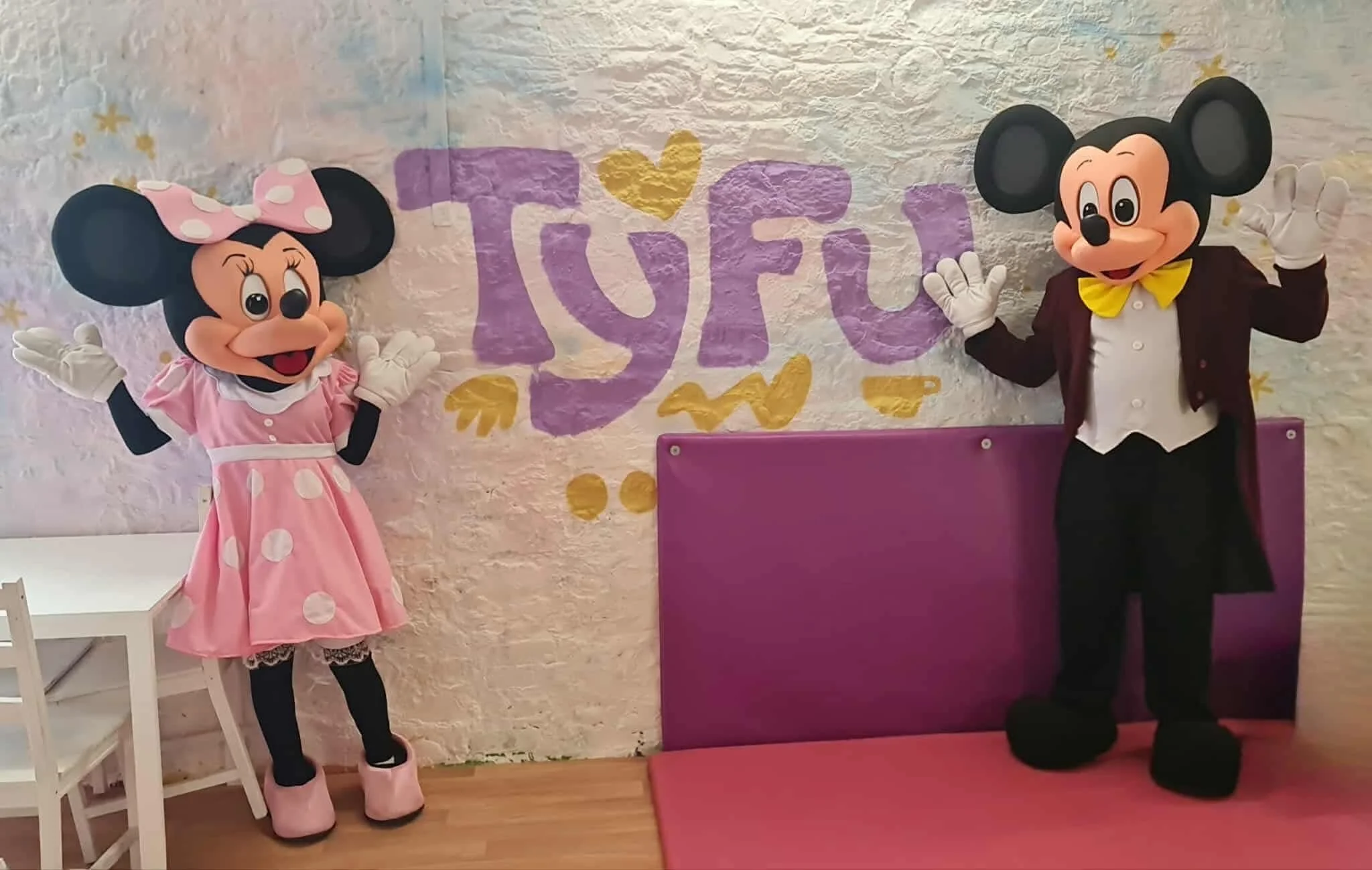 Minnie &amp; Mickey Mascot