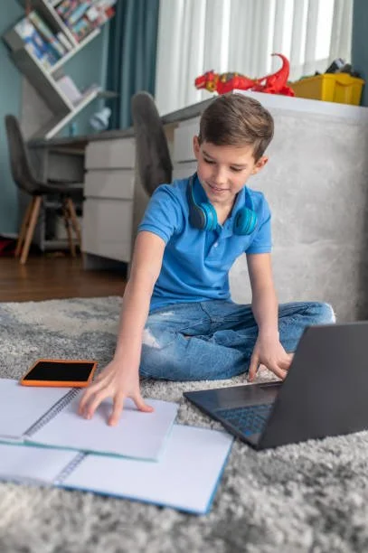 ONLINE & IN-PERSON TUTORING