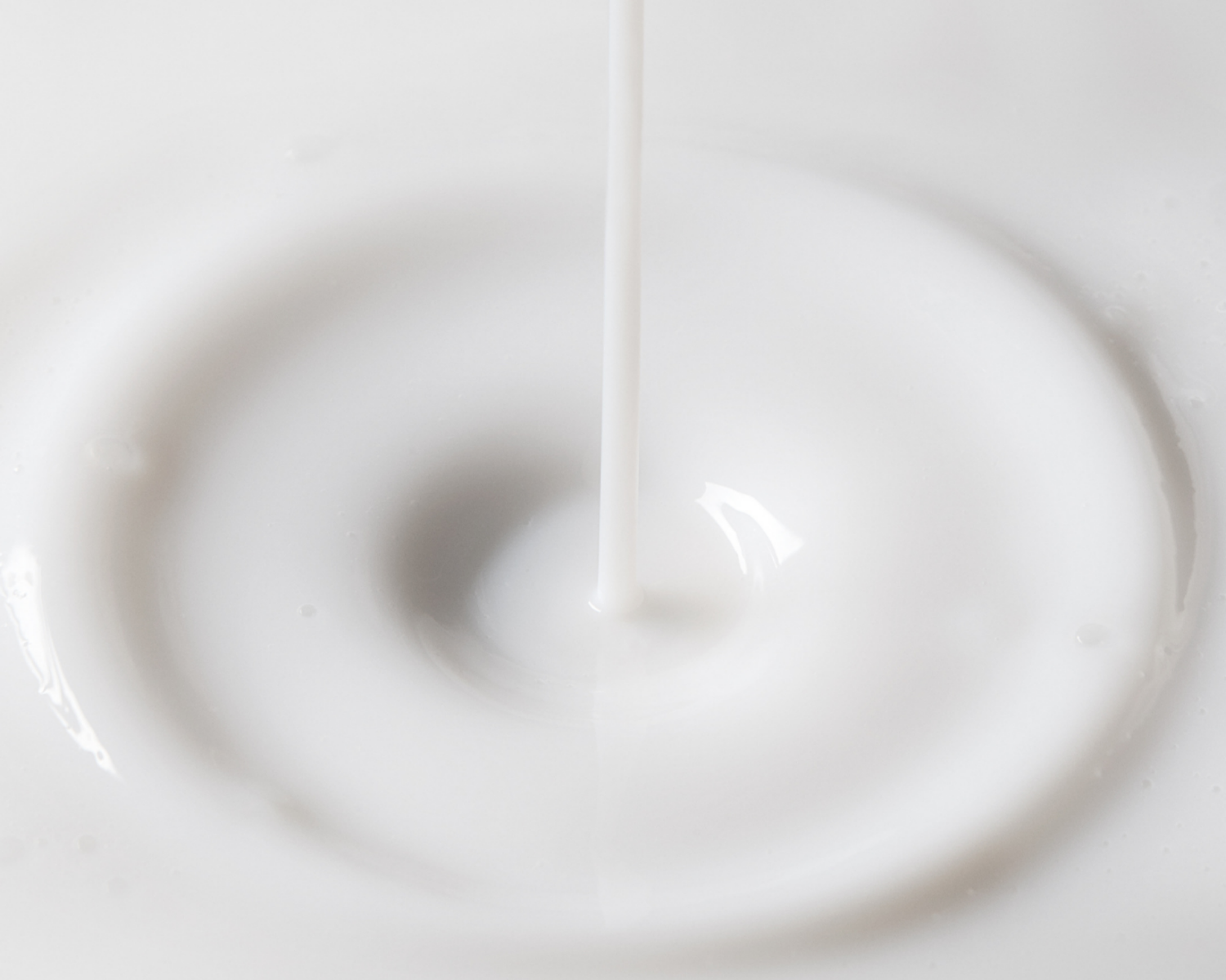 Glow by Day: SilkMilk - Creative/Art Direction & Production - Nuda Sunless SS//26