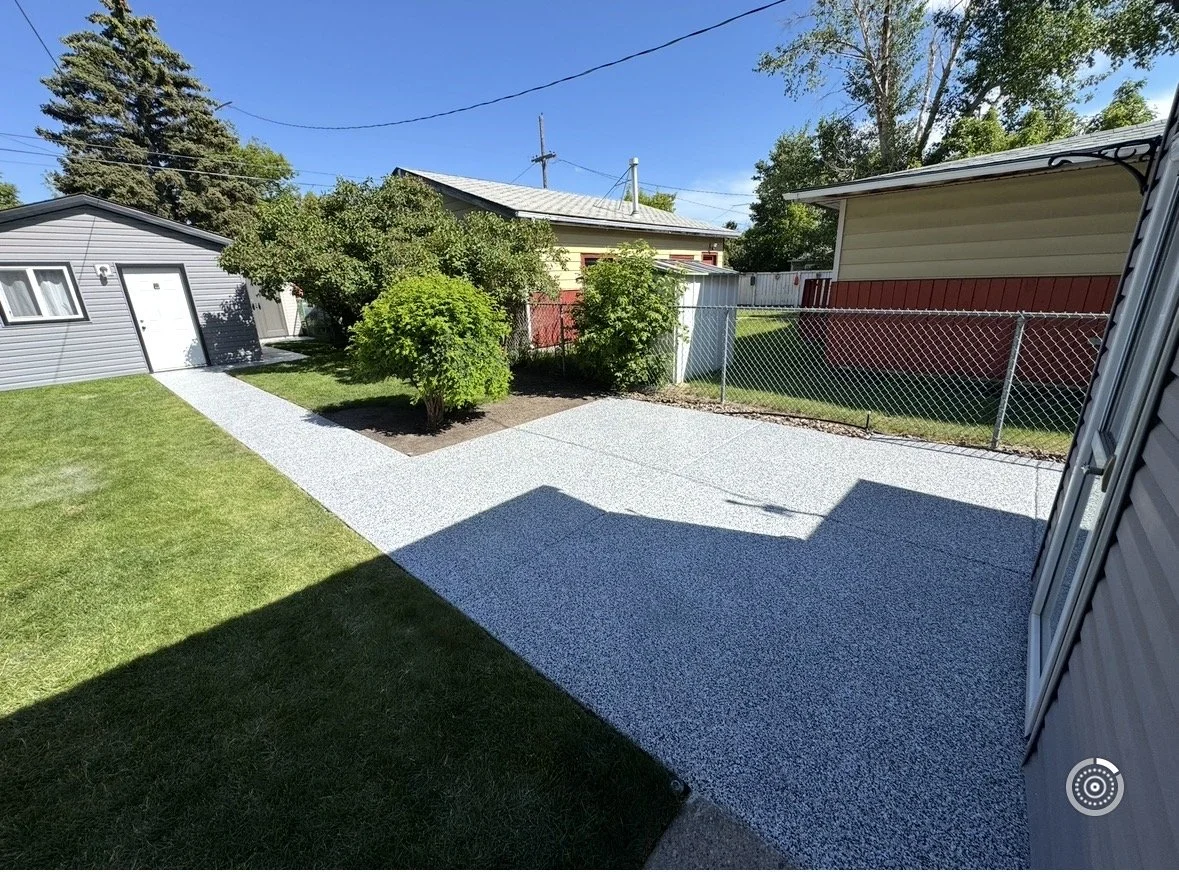 Patio Complete with Domino Flake
