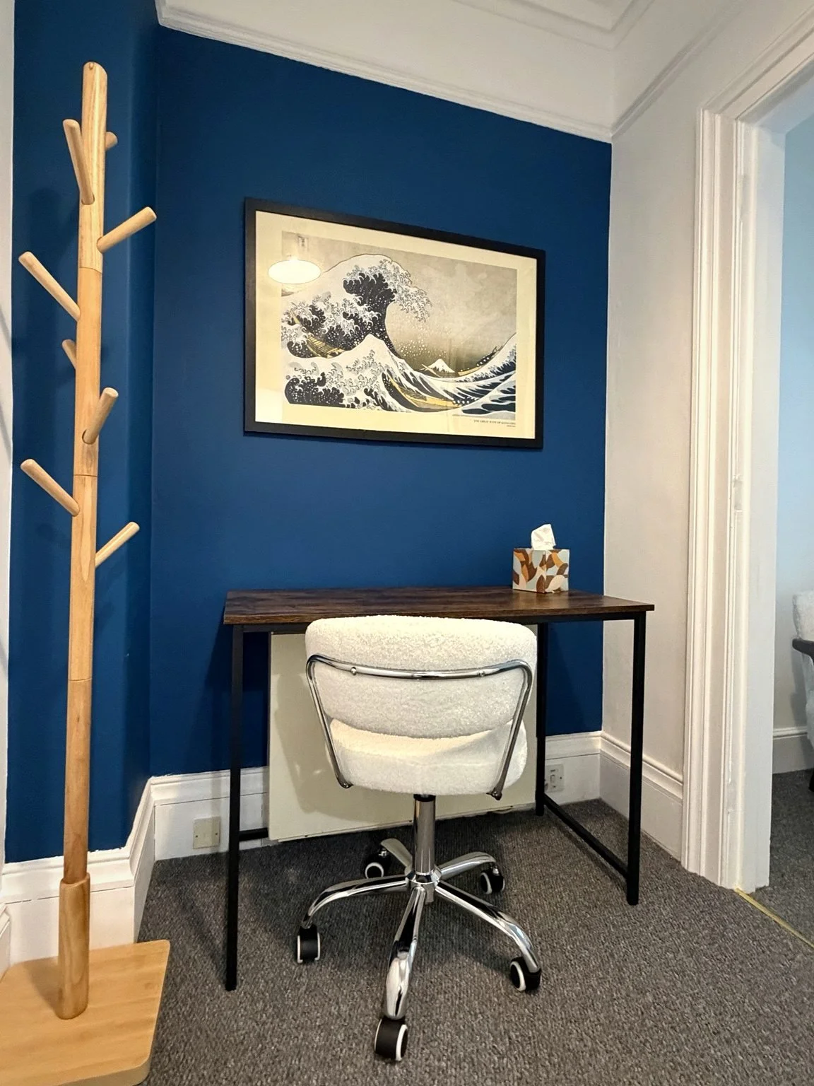 blue-room-02.jpg