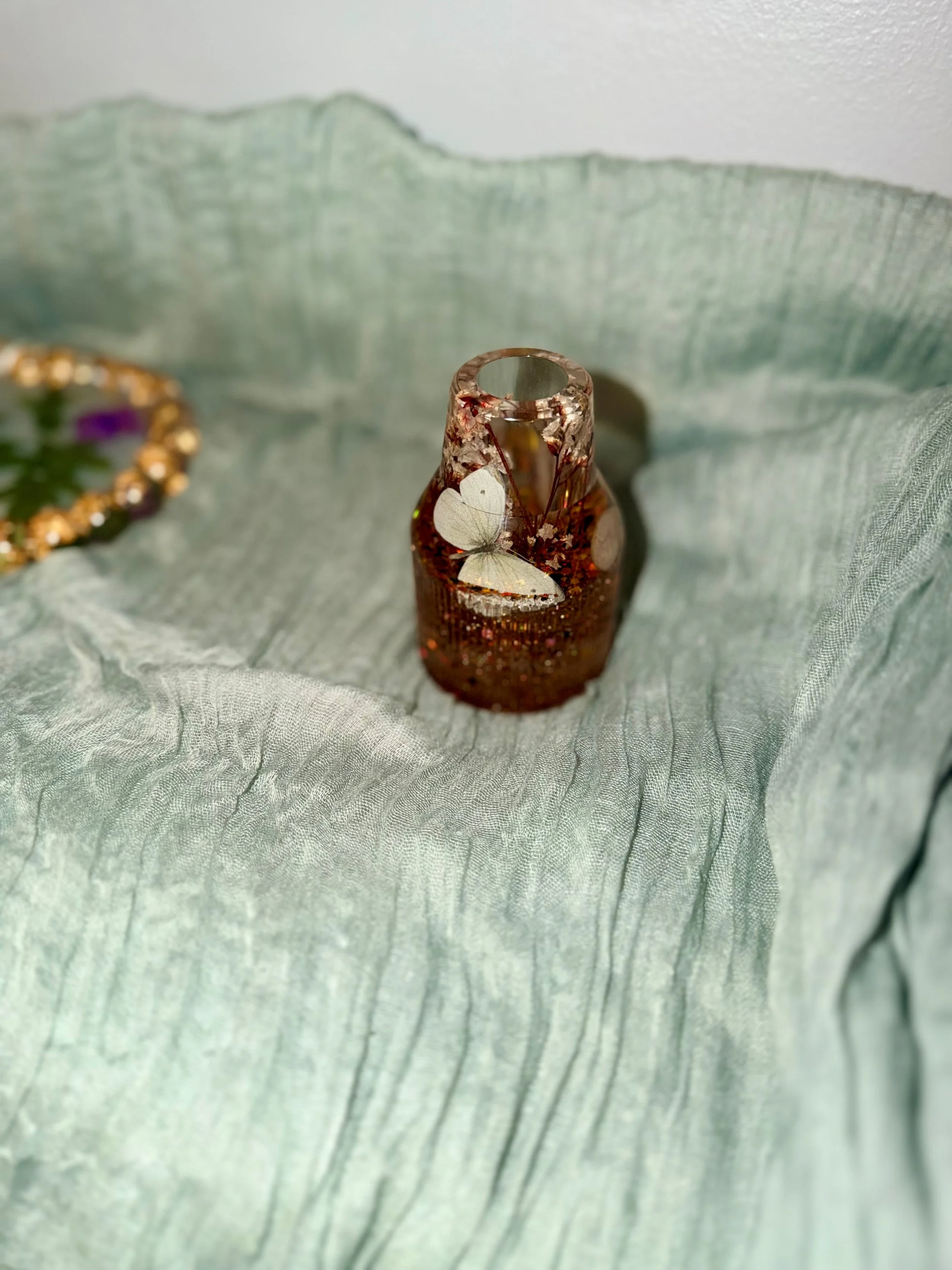 BUTTERFLY VASE.jpg