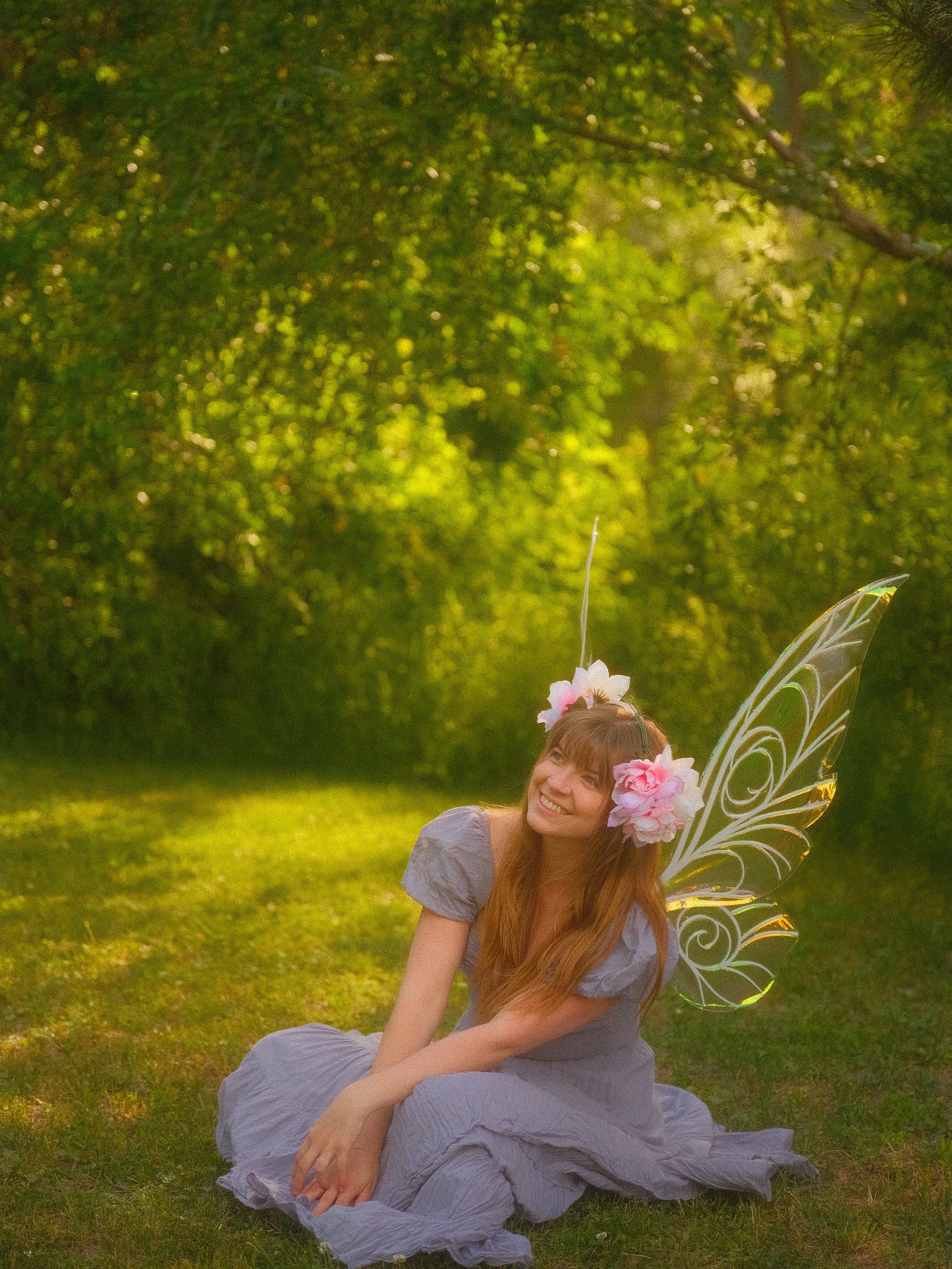 First attempt at self-shooting and ohhh boy, did I learn a lot. 🧚✨

Did you know that the x Fujifilm app has a remote and a way to check what your camera sees before you take the photo? NEITHER DID I 😂 Every single shot was taken on a ten second ti