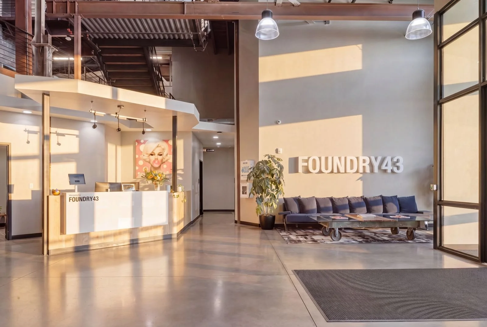 02_Interior Lobby.jpg