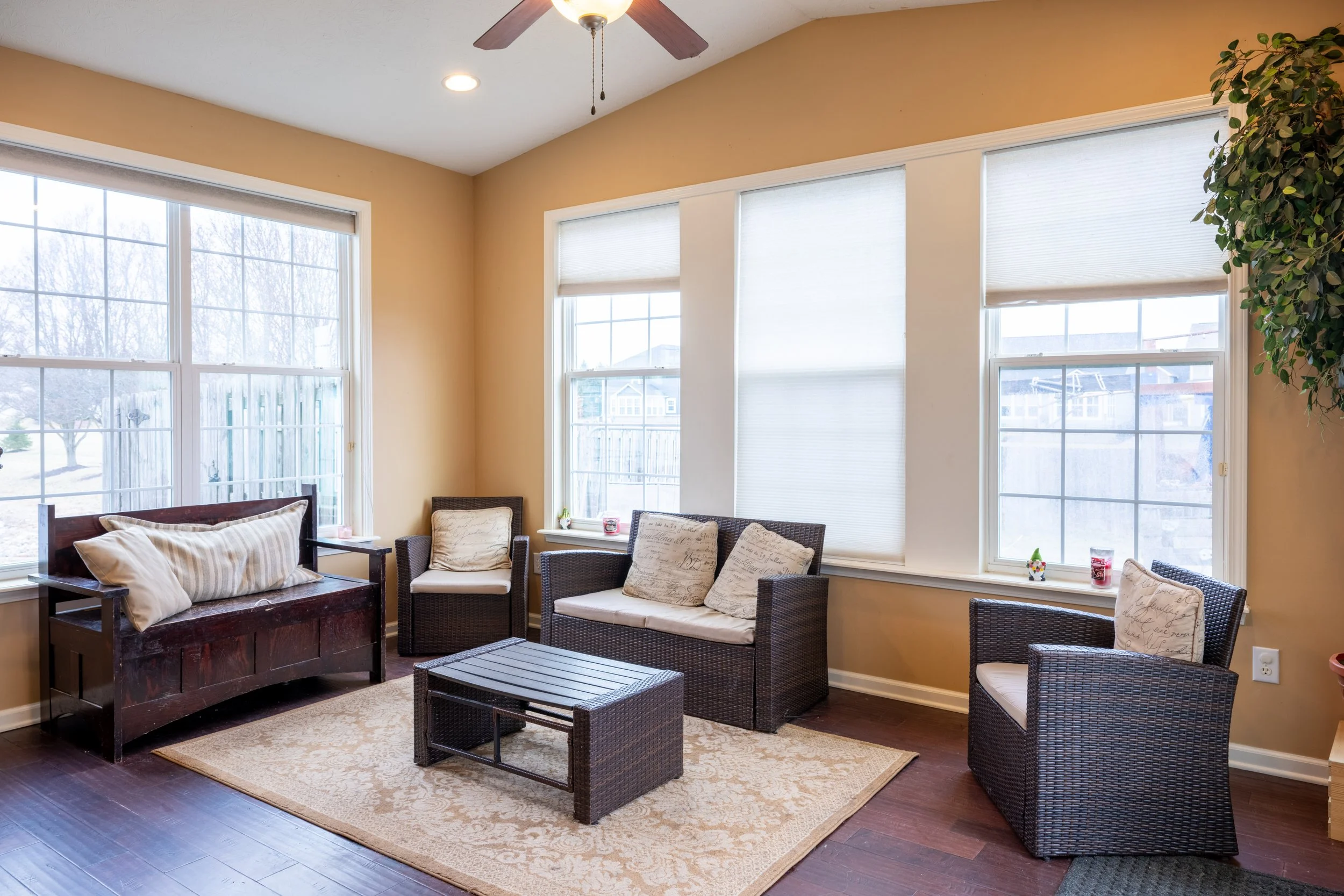 Sunroom_2.jpg