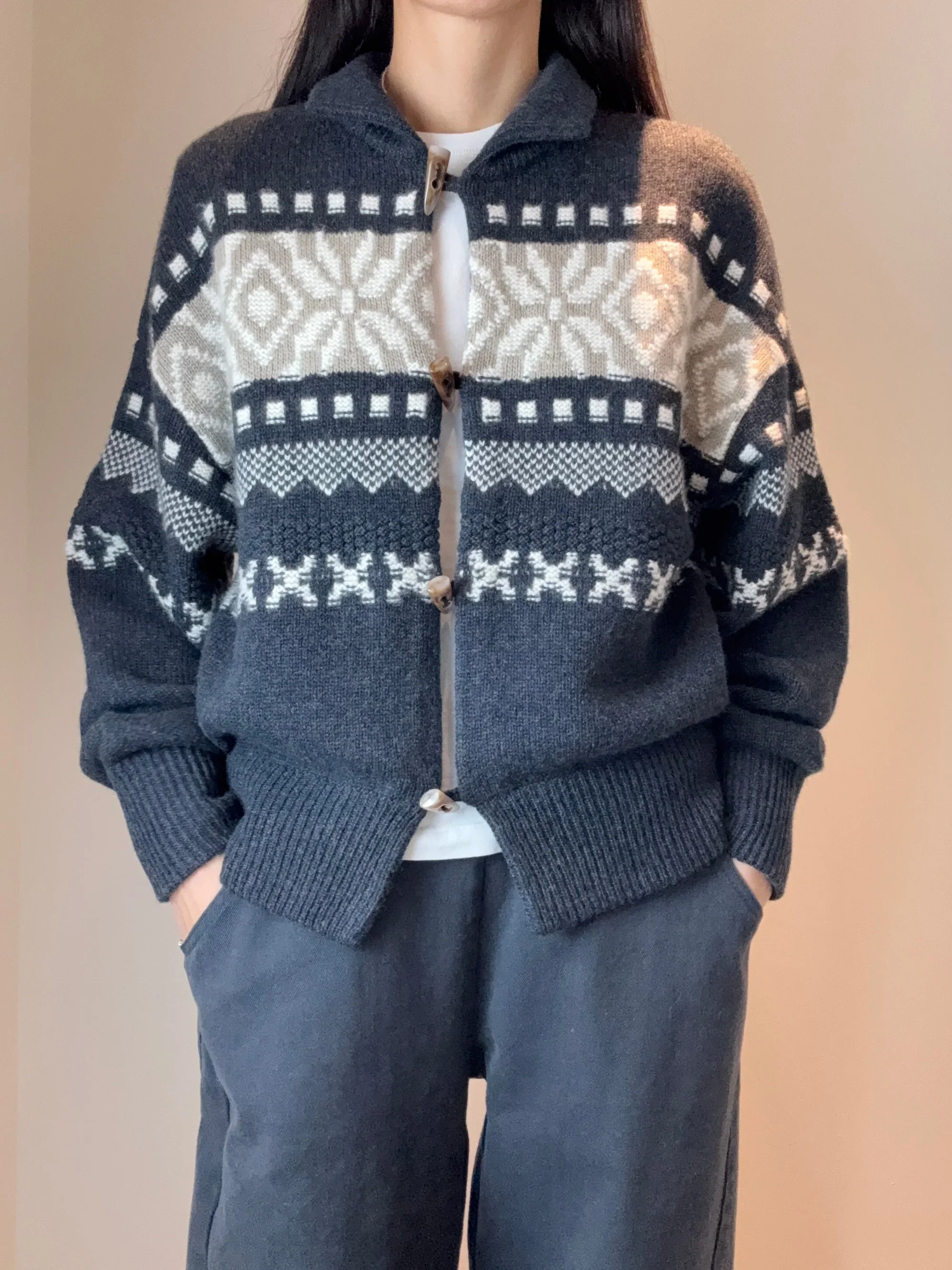 cashmere-fair-isle-cardigan-charcoal-02.jpg.webp