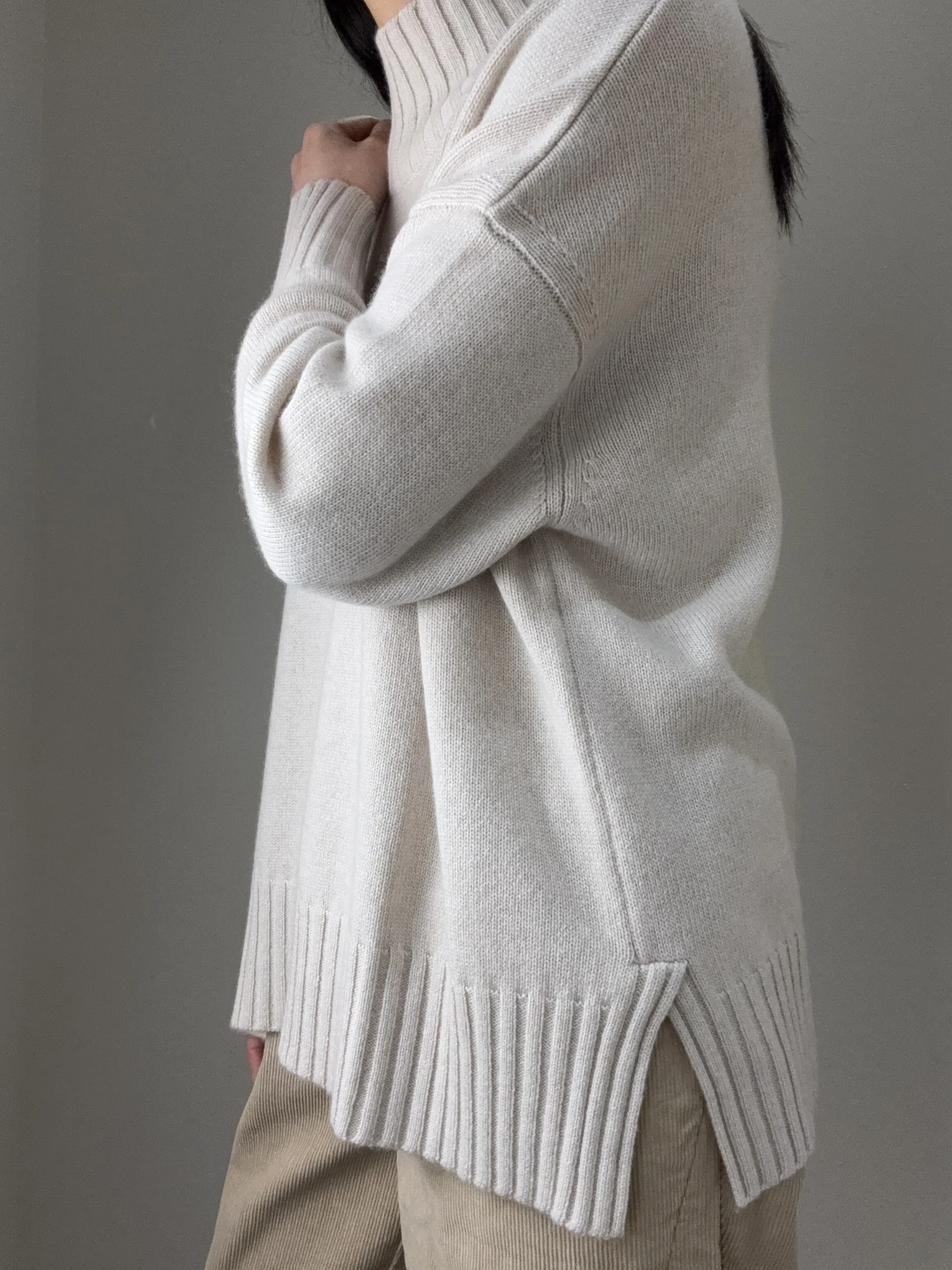 cashmere-mock-neck-sweater-beige-6.jpg