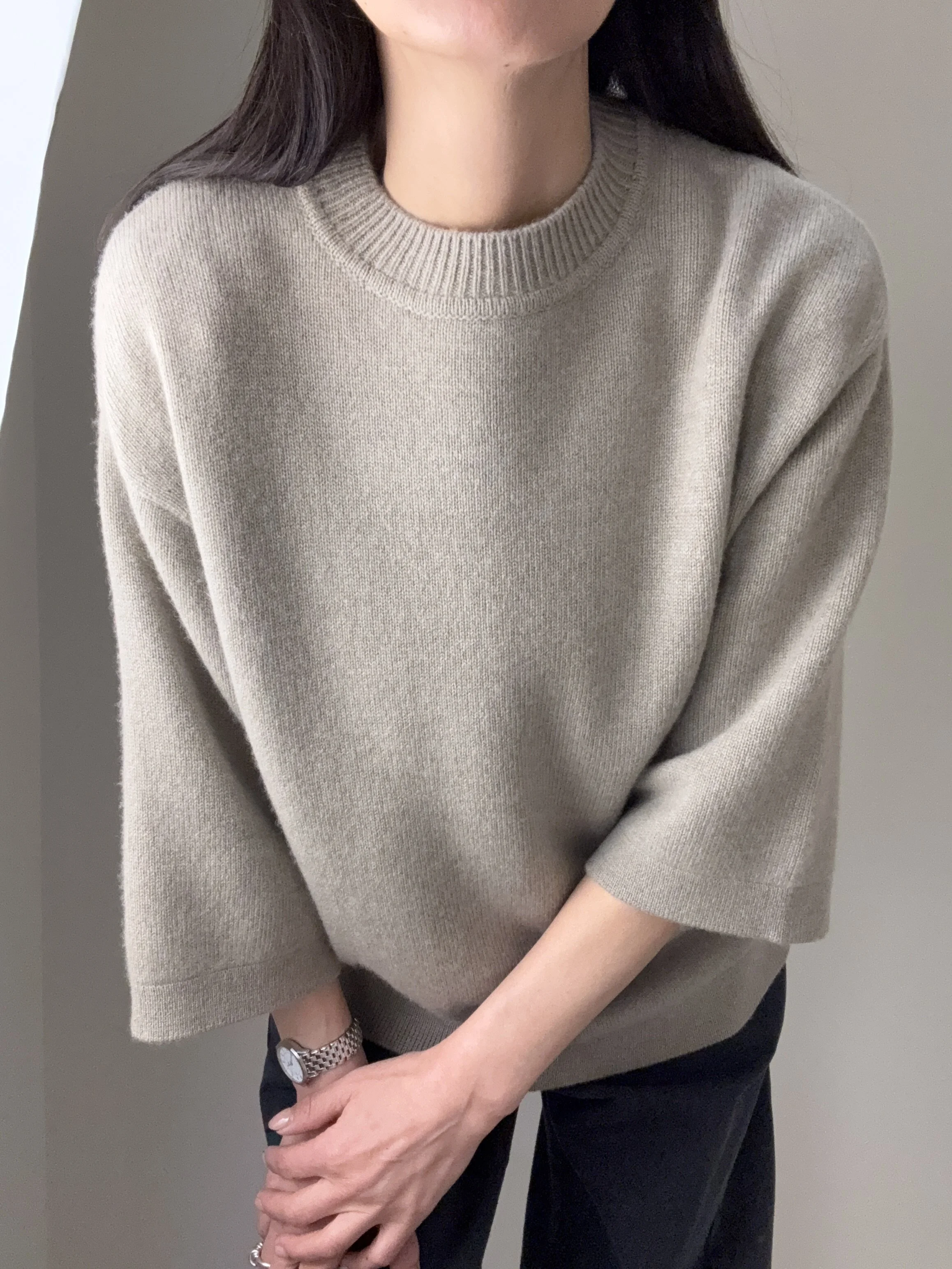 cashmere-quarter-sleeve-loose-sweater-dune-2.jpg