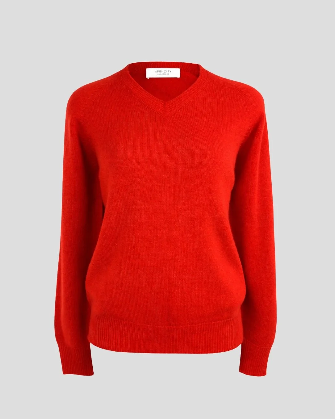 Essential V-neck Red Sweater
