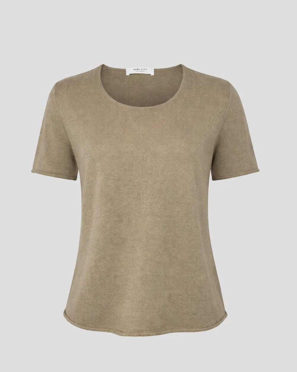 cashmere-t-shirt-dune-3.jpg.webp