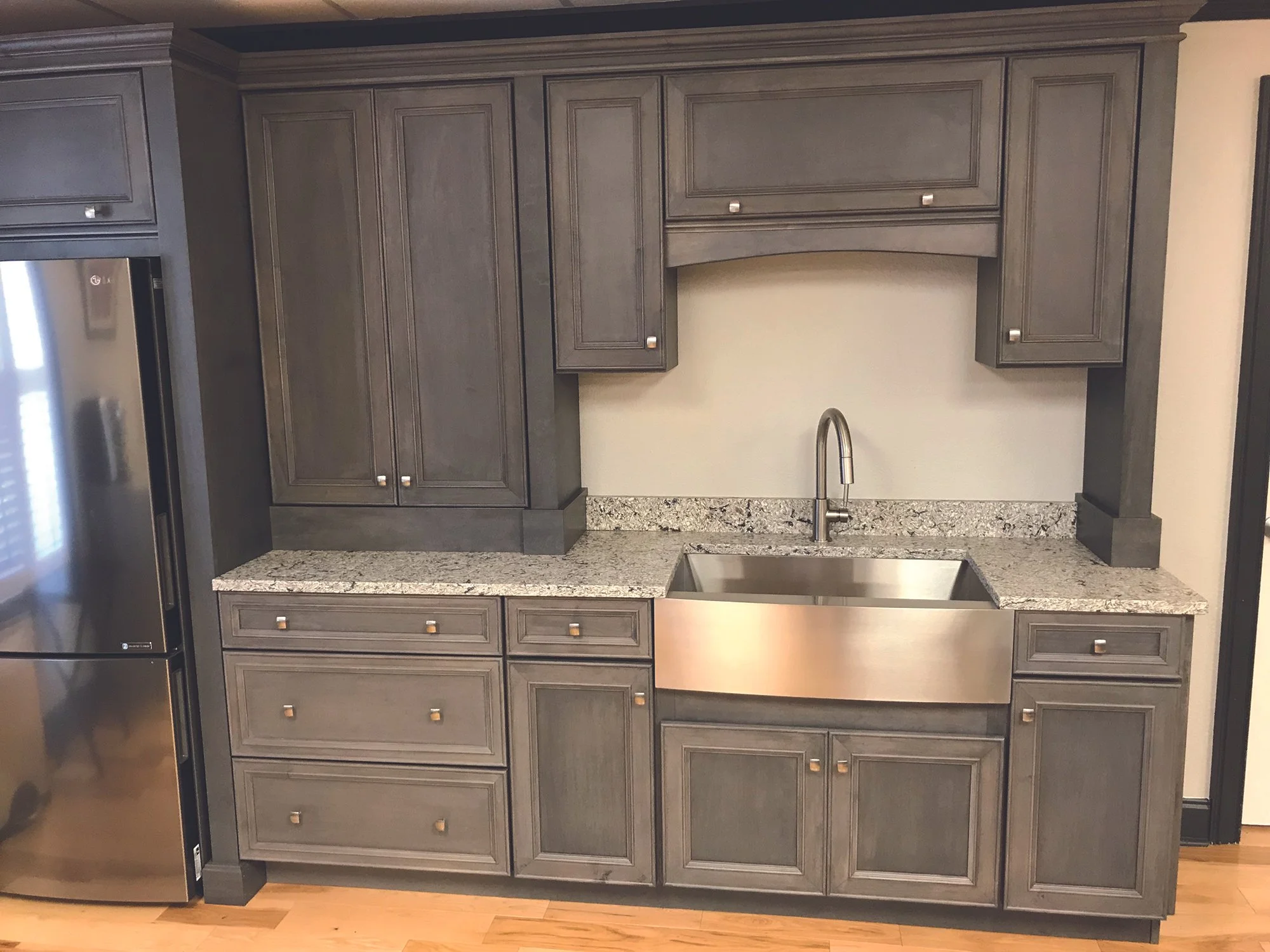 DebutS-ChathamMapleSmokeKitchenKB.jpg