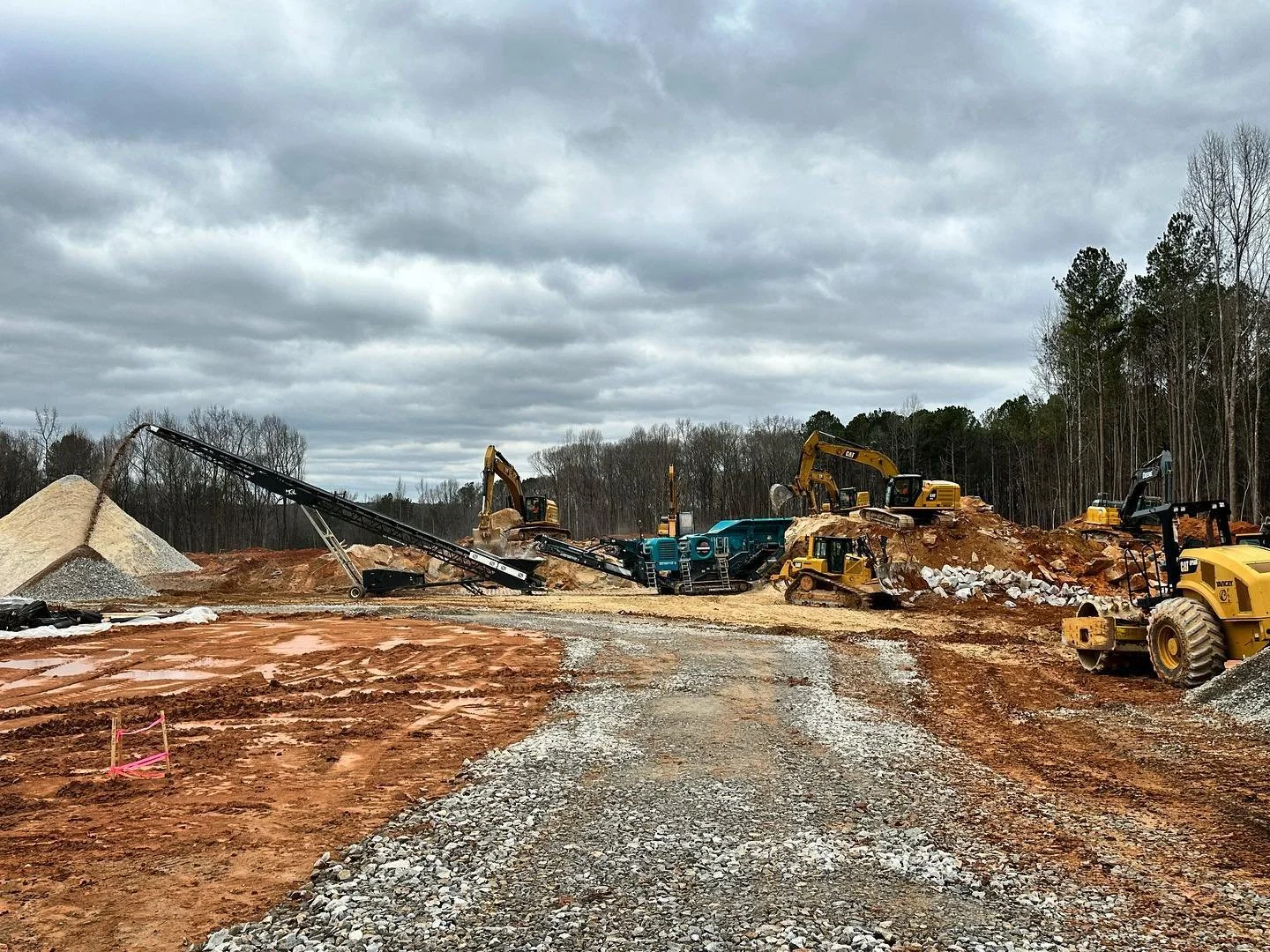 The saga of FSR vs. Granite continues. 
.
.
.
.
##FSR #FSRHomes #Construction #HeavyEquipment #SiteDevelopment #DirtMovers #Excavation #ExcavationSite #SubGrade #Grading #DirtMovers #WeBuildGeorgia #Utilities #Rock #Blasting