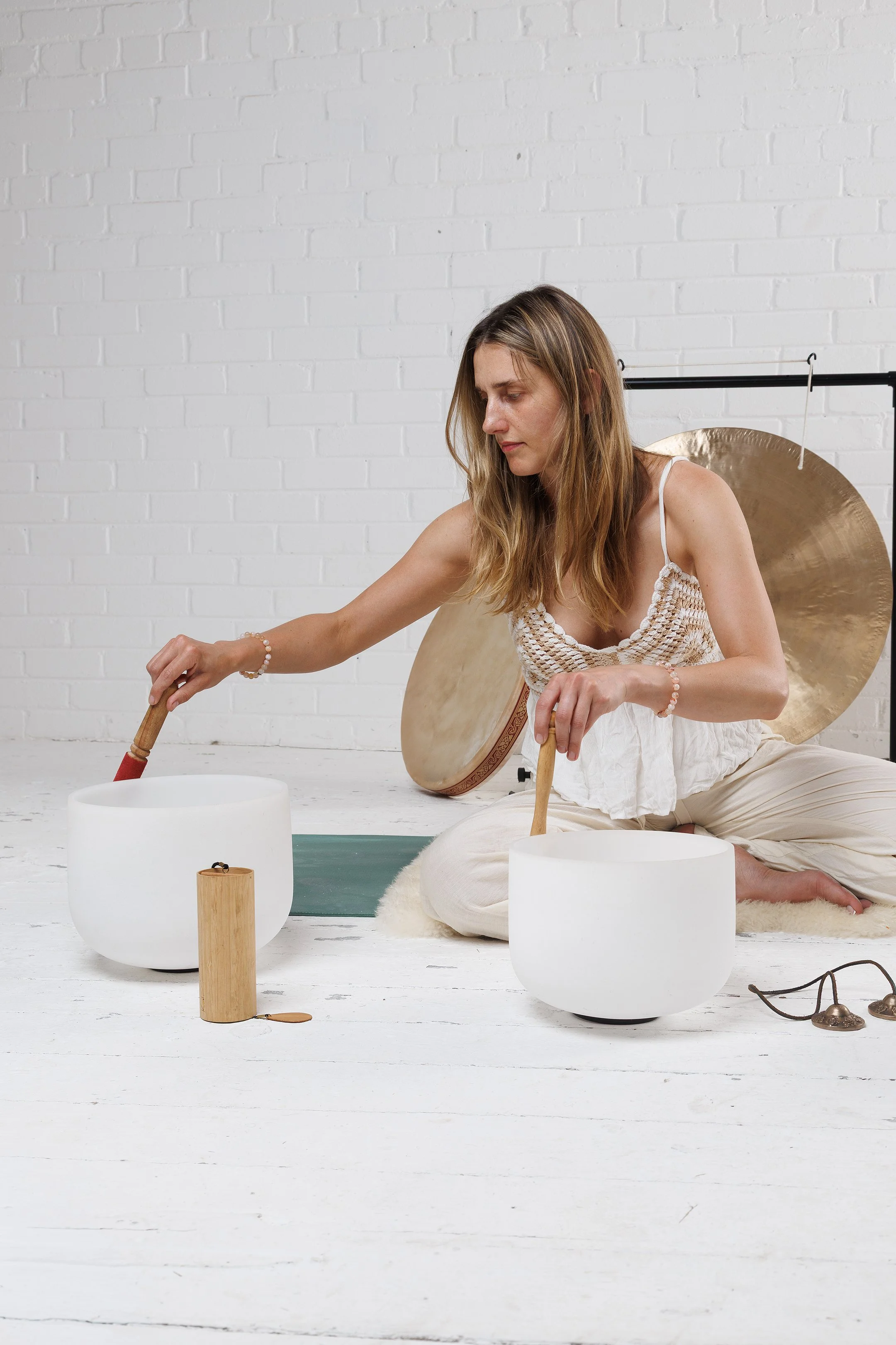Sound healing session in Dublin with crystal singing bowls and gong bath