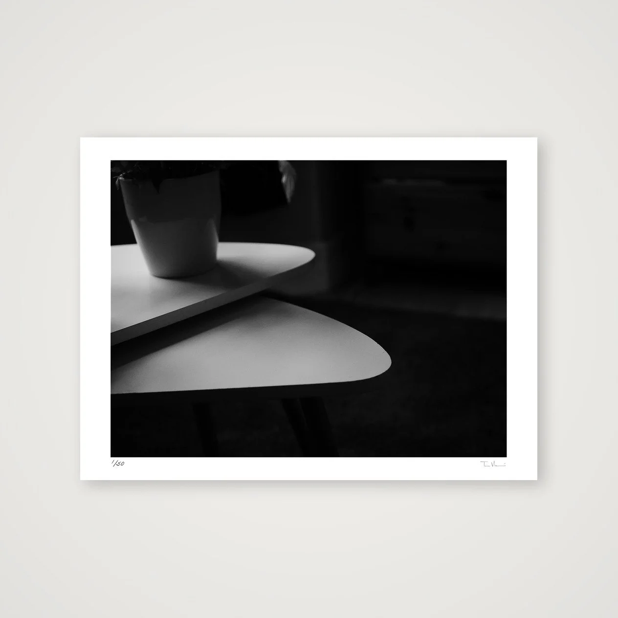 shot_table_34bc2a1c_264b09e6.jpg