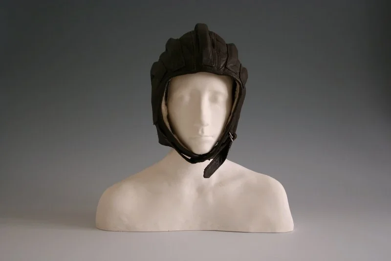 Bust with Helmet (1).JPG