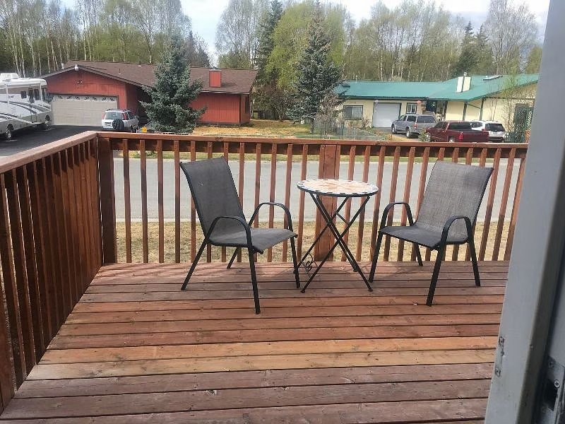 Shared deck