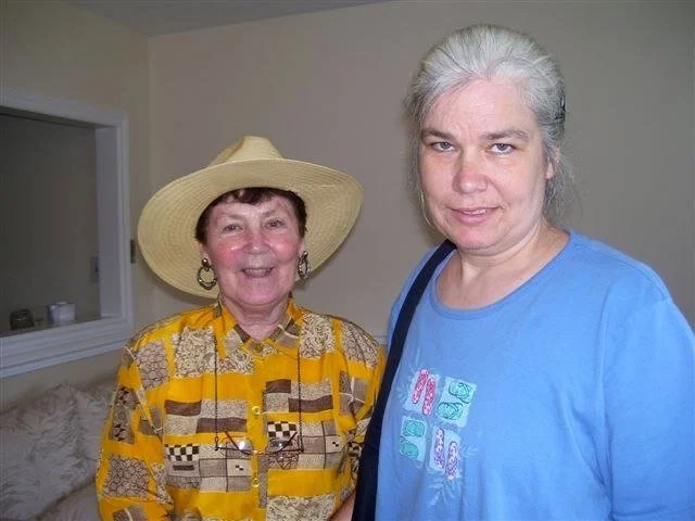 Brenda and Mom Elizabeth.jpg