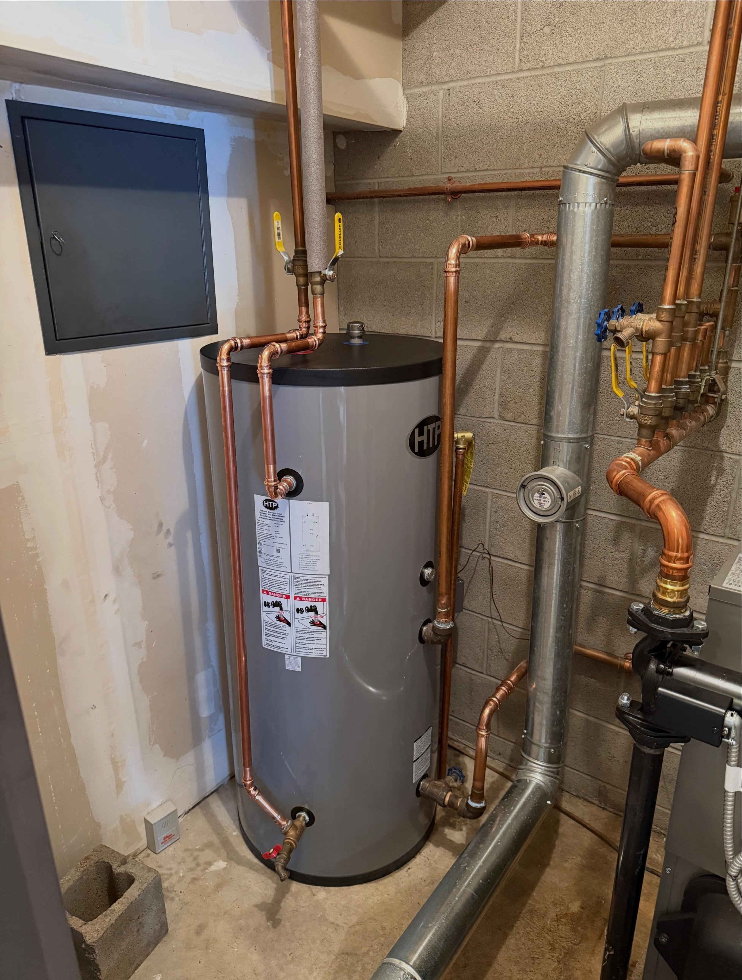 Another successful Indirect Water Heater Installation completed by Homecore Services!

An indirect water heater uses your boiler to efficiently heat water, providing plenty of hot water while reducing energy costs and maximizing system performance.

