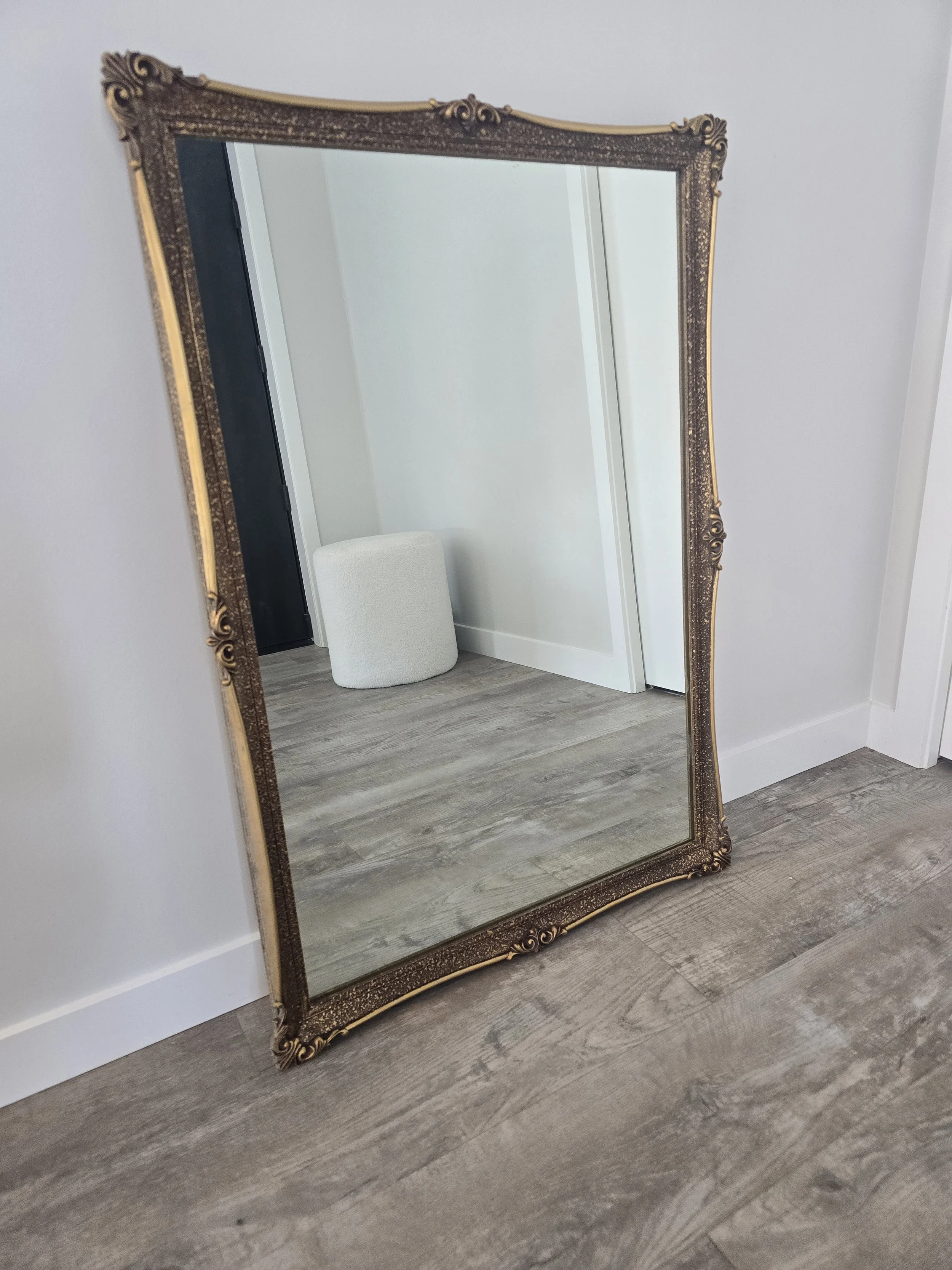 Gold Mirror 1.jpg