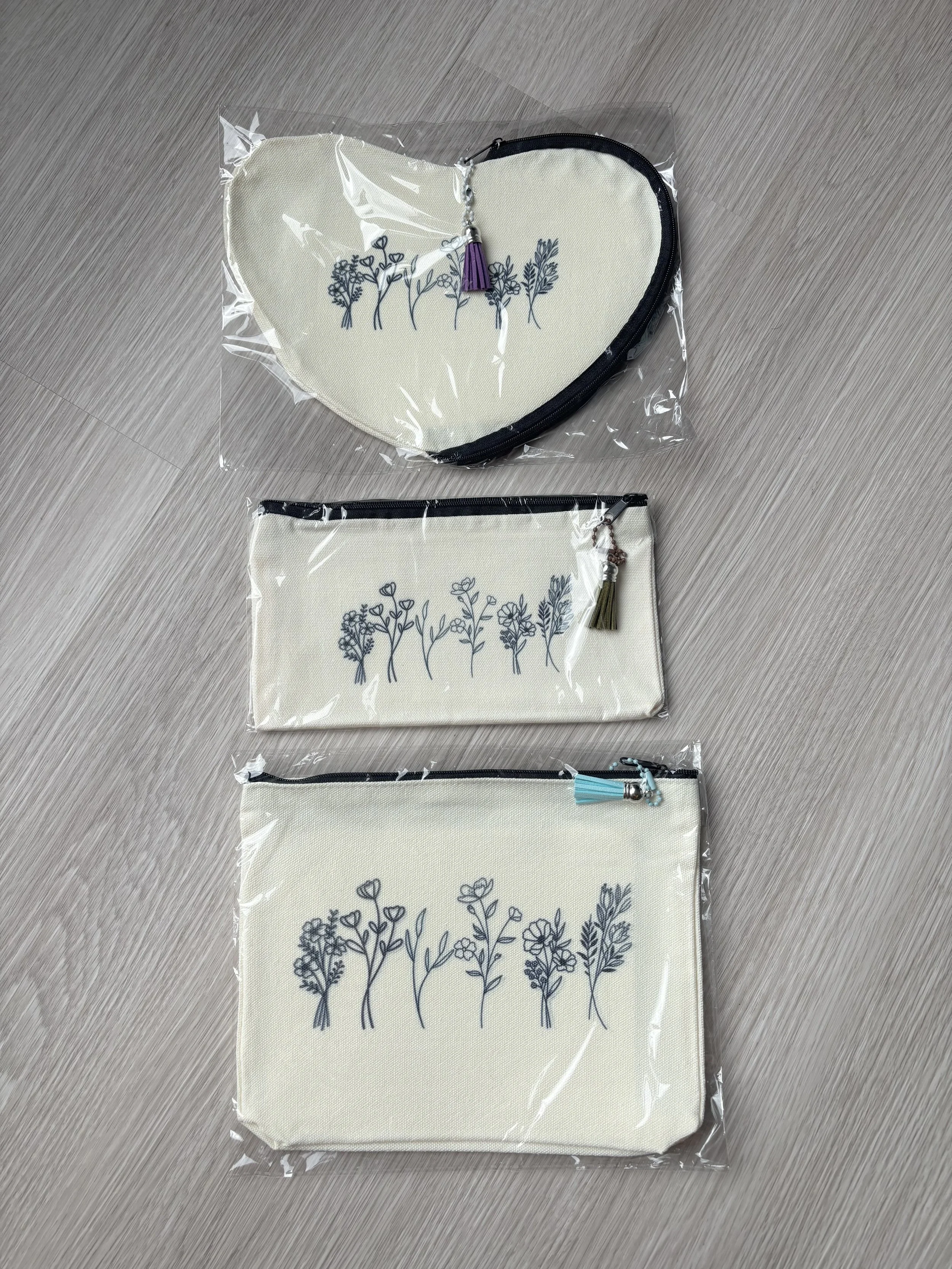 Pouches Bundle A