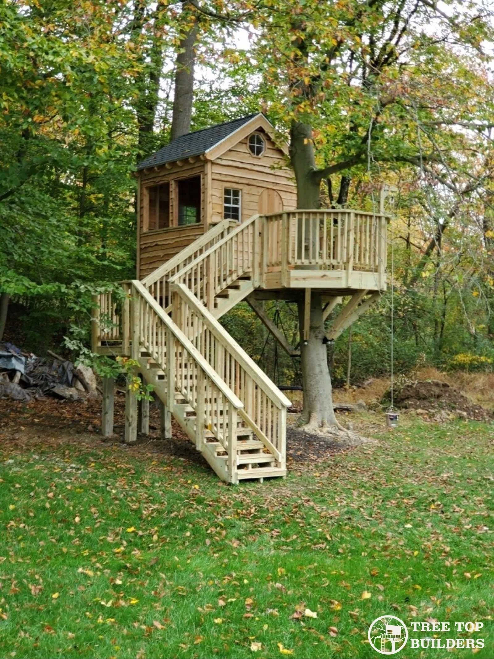 🌳🏡 The RV Guardians Build a Treehouse 🏡🌳