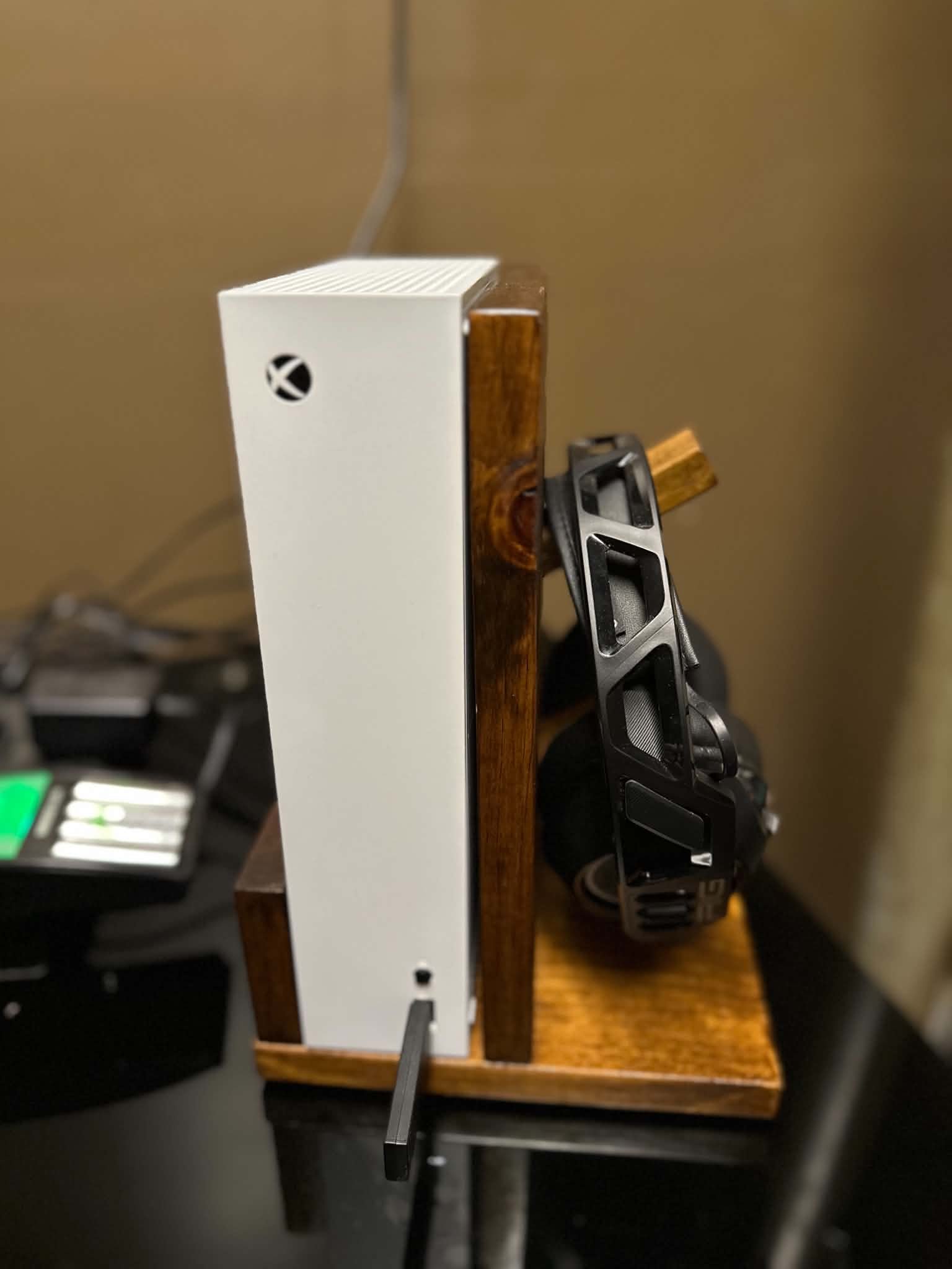 Xbox Series S Stand