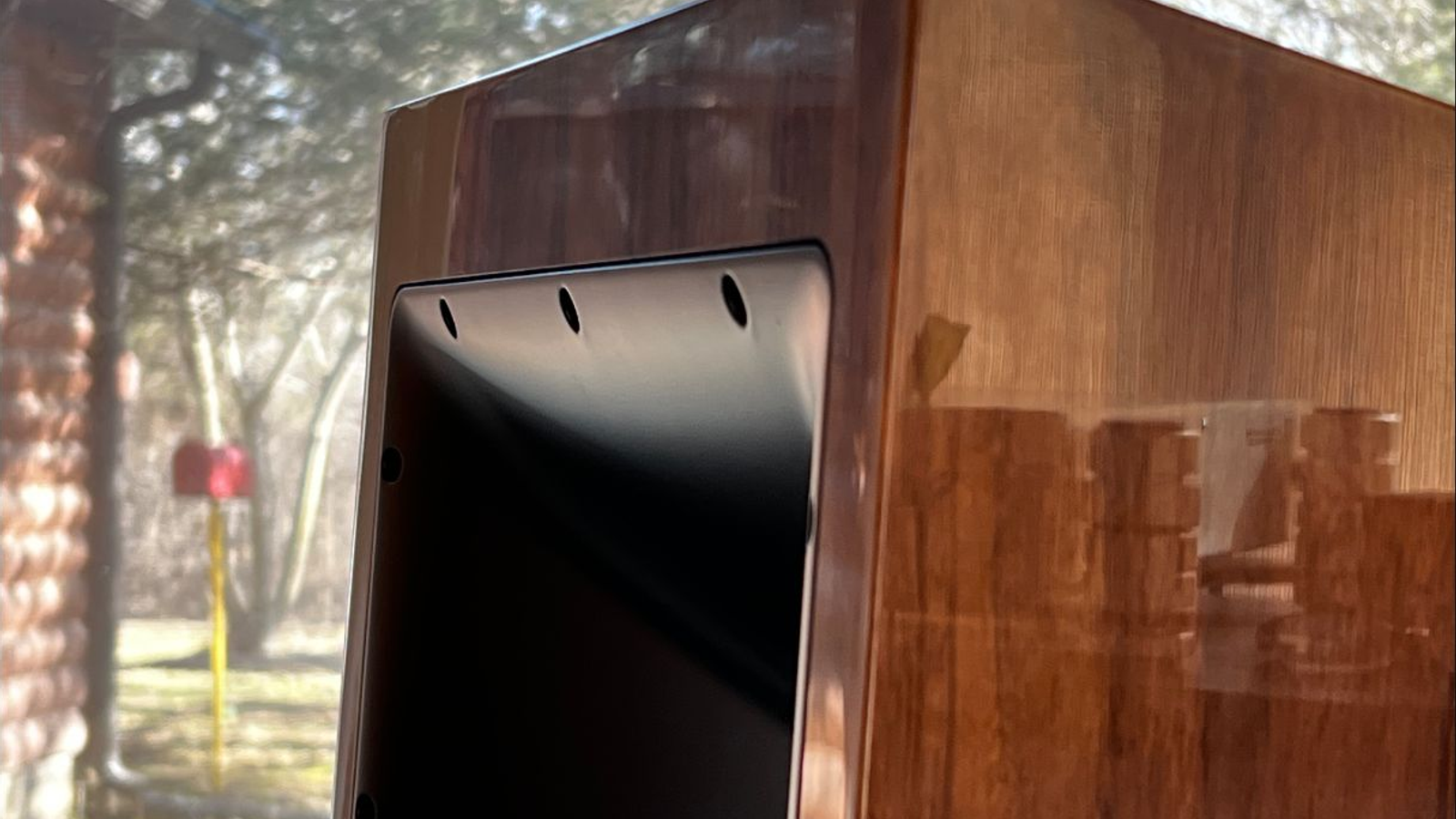 Living with the Ø Audio Icon 12: A Six-Month Update