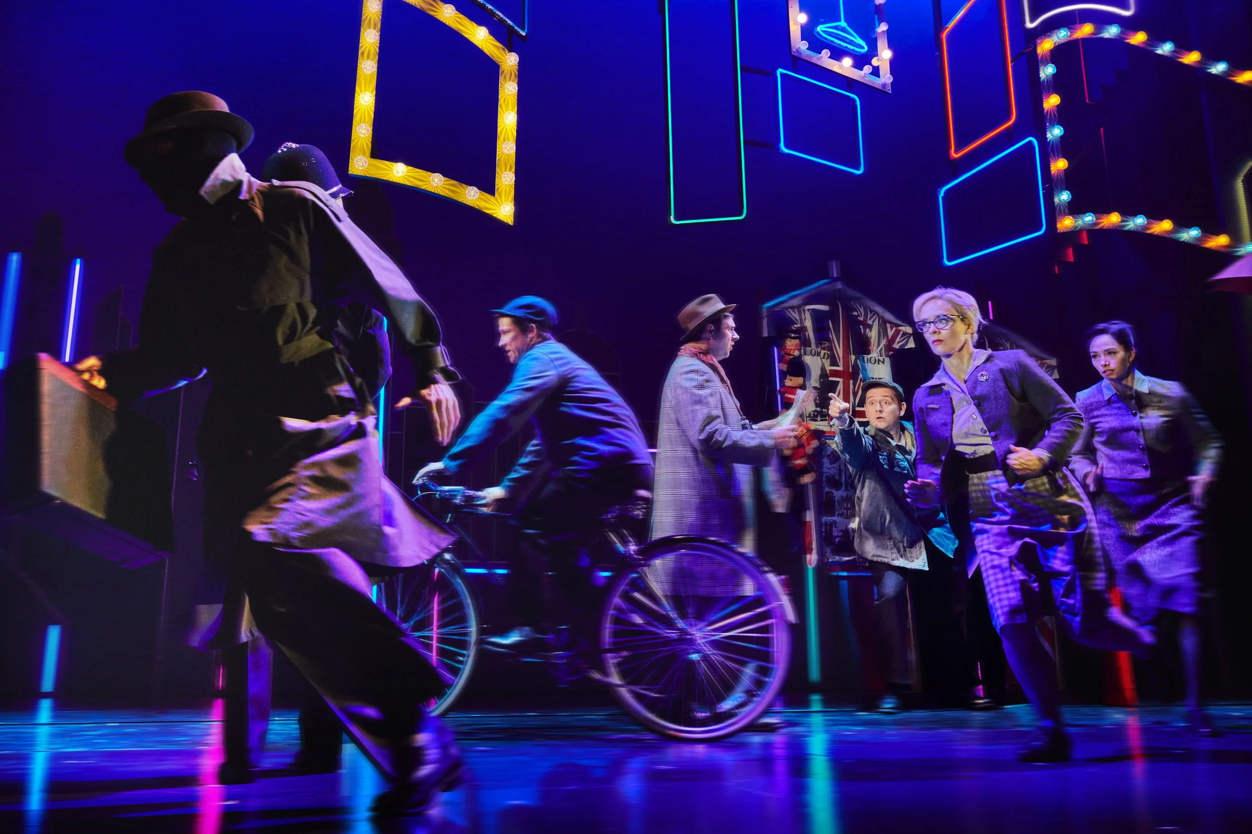65389TheComedyAboutSpies_PhotoMattCrockett_OriginalWestEndCast.jpg