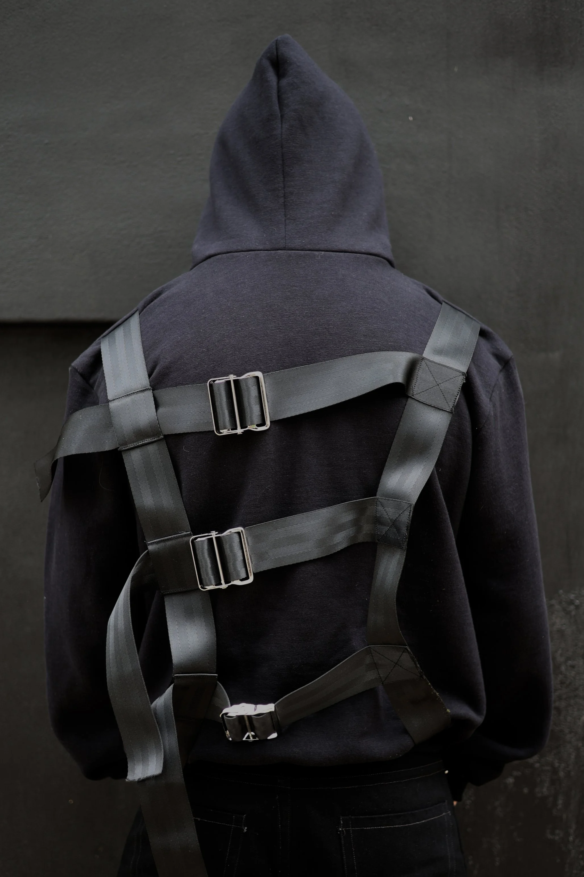 3 point strait hoodie