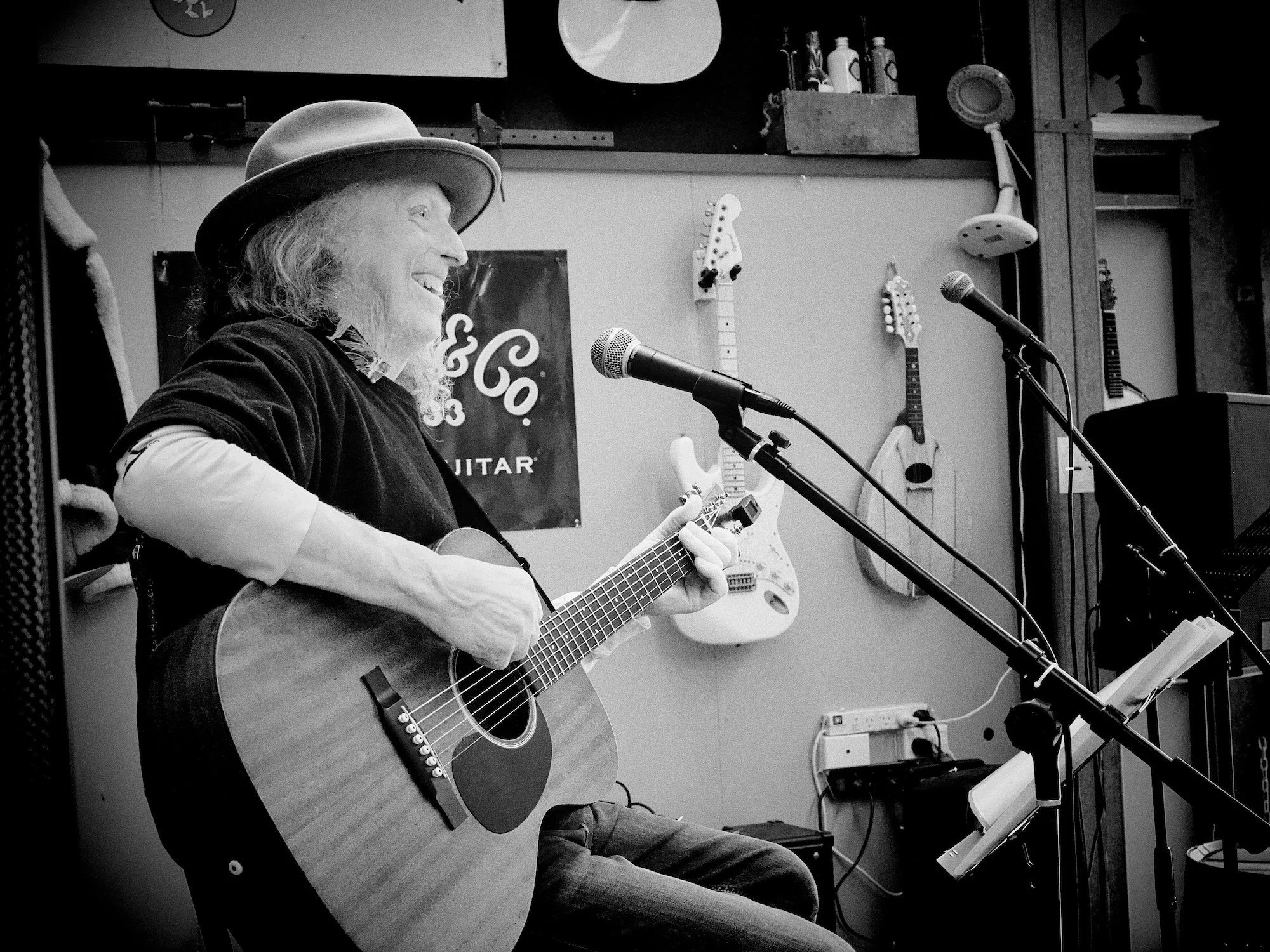 musician-photography-playing-live-gig.JPG