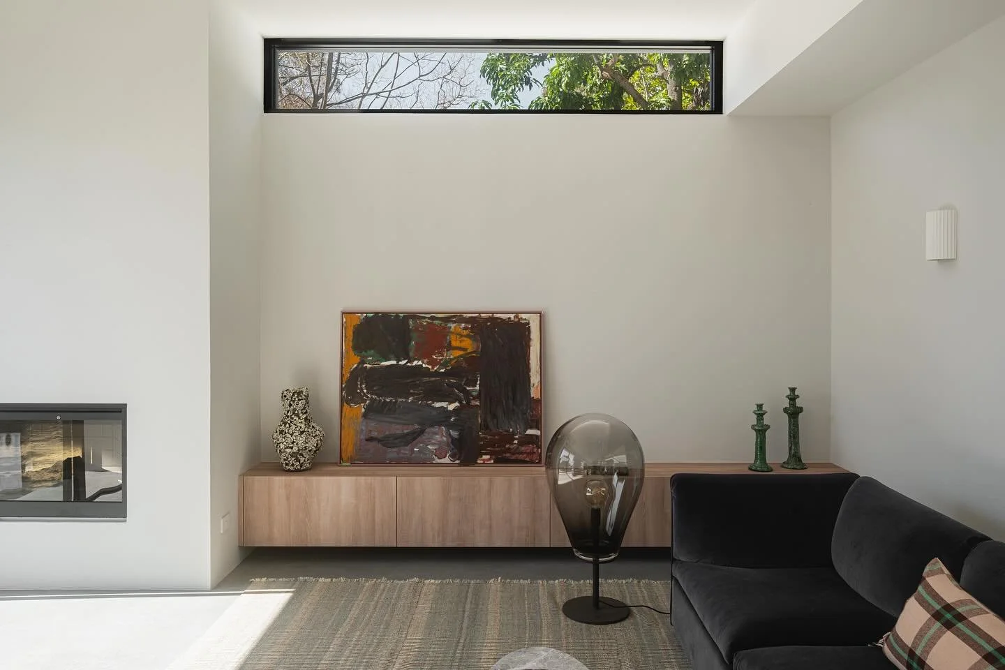 PROJECT

Francis Street is an alterations and additions project to a character home in Subiaco that has been in the same family for generations. Through considered updates to the existing house and a contemporary addition at the rear, we were able to