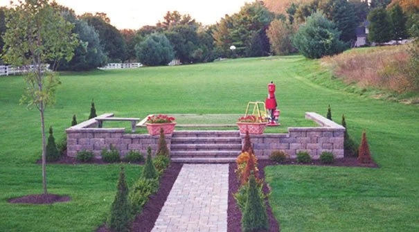 Zona en campo de golf, con una plataforma diseñada con Keystone