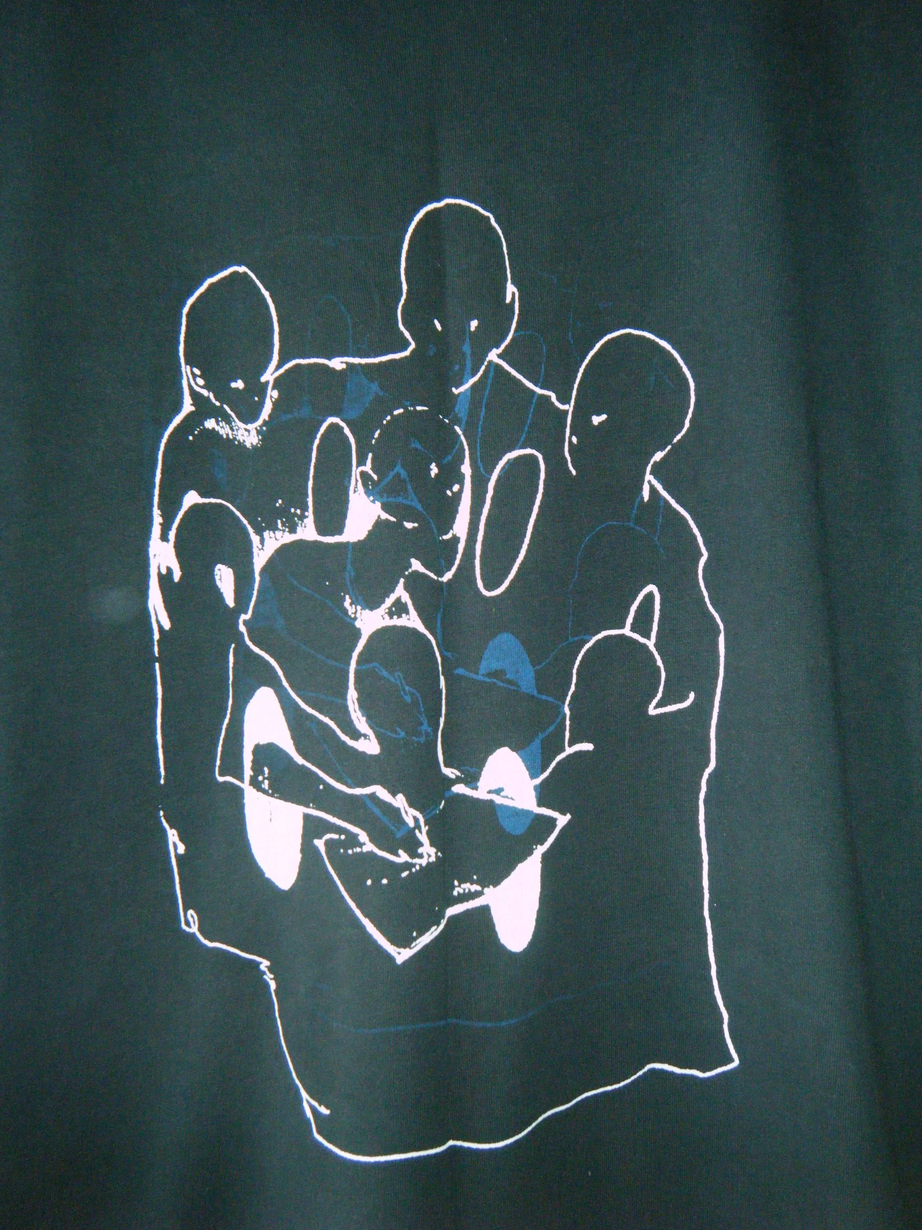 Navy+w+blue+shadow+close+up+.png