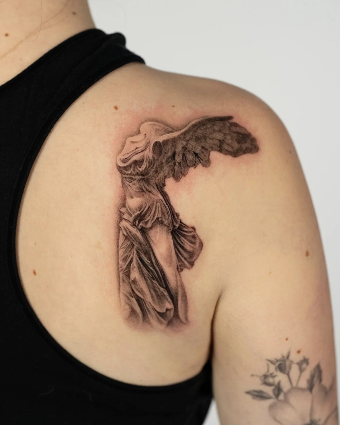 Winged Victory of Samothrace (realistic sculpture)
